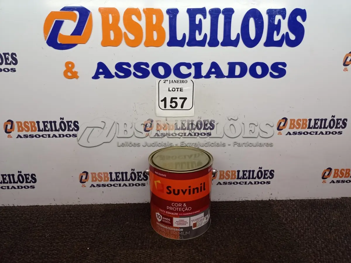 LOTE 157 - 01 LATA DE TINTA SUVINIL ESMALTE PREMIUM INTERIOR/EXTERIOR 3,6L NA COR MARROM. (NO ESTADO) ATENÇÃO! FAZER A VISITAÇÃO ANTES DE ARREMATAR, NÃO SABEMOS SE FUNCIONA. LEILÃO NÃO TEM GARANTIA E NEM DEVOLUÇÃO, SUJEITO A POSSÍVEIS AVARIAS VISÍVEIS/OCULTAS E/OU AUSÊNCIA DE COMPONENTES.