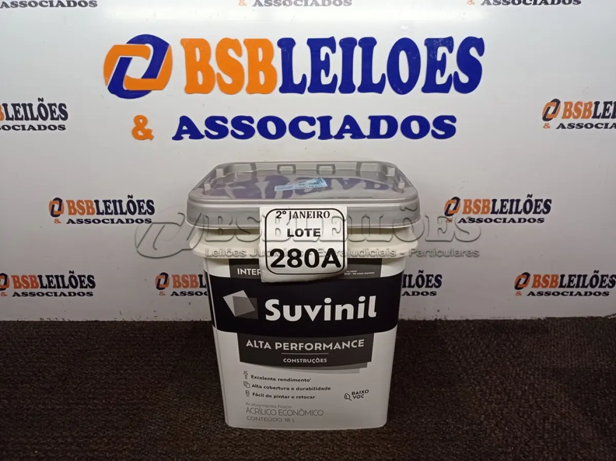 LOTE 280 - 01 BALDE DE TINTA SUVINIL INTERIORES ACRÍLICO FOSCO 18L NA COR FOSCO BRANCO. VENCIMENTO 10/2027 (NOVO)(NO ESTADO) ATENÇÃO! FAZER A VISITAÇÃO ANTES DE ARREMATAR, NÃO SABEMOS SE FUNCIONA. LEILÃO NÃO TEM GARANTIA E NEM DEVOLUÇÃO, SUJEITO A POSSÍVEIS AVARIAS VISÍVEIS/OCULTAS E/OU AUSÊNCIA DE COMPONENTES.