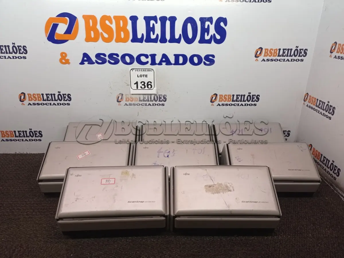LOTE 136 - 08 SCANNER’S MARCA FUJITSU SEM FONTE. (NO ESTADO) ATENÇÃO! FAZER A VISITAÇÃO ANTES DE ARREMATAR, NÃO SABEMOS SE FUNCIONA. LEILÃO NÃO TEM GARANTIA E NEM DEVOLUÇÃO, SUJEITO A POSSÍVEIS AVARIAS VISÍVEIS/OCULTAS E/OU AUSÊNCIA DE COMPONENTES.