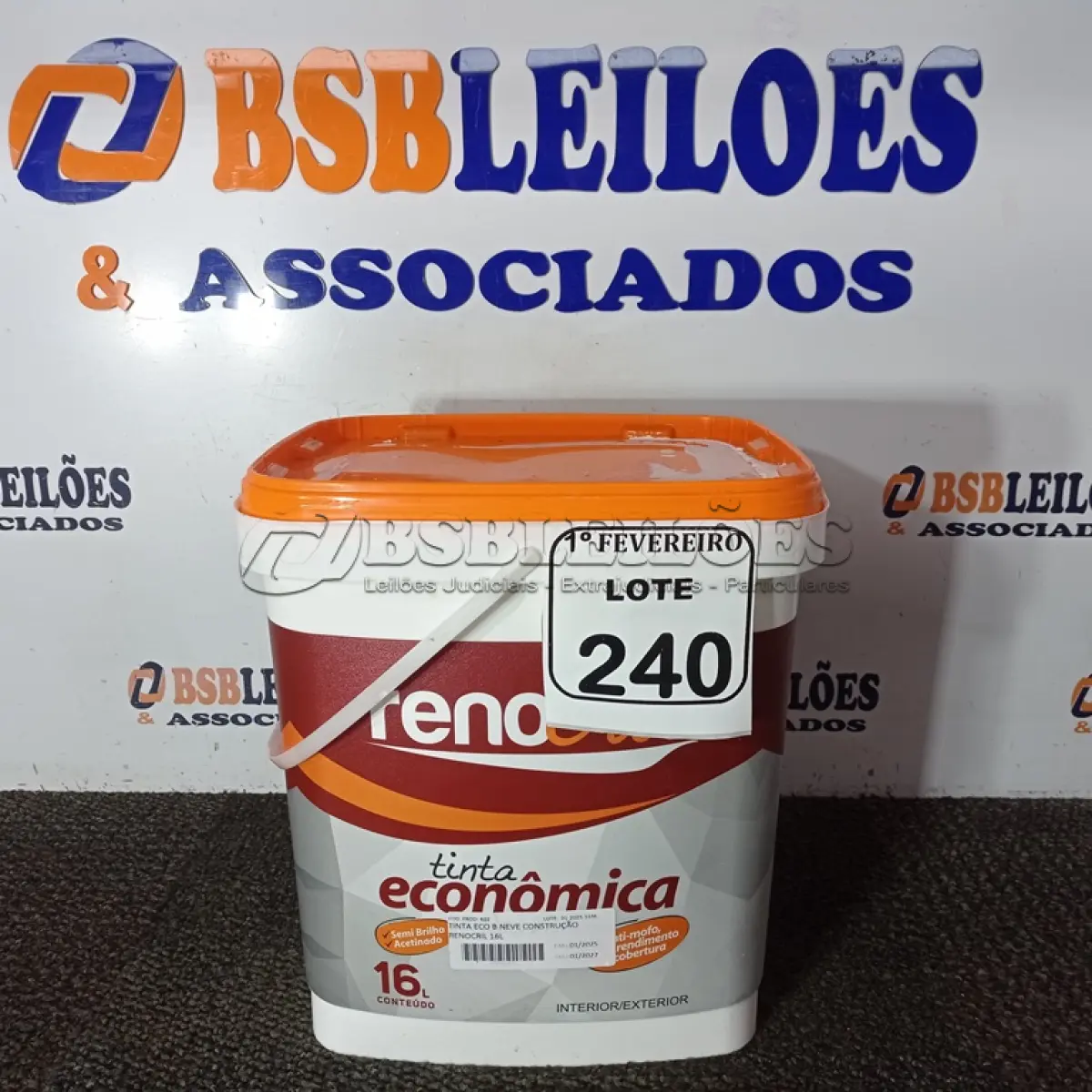 LOTE 240 - 01 BALDE DE TINTA RENOCRIL SELADOR ACRÍLICO NA COR BRANCO NEVE 16L. (NO ESTADO) ATENÇÃO! FAZER A VISITAÇÃO ANTES DE ARREMATAR, NÃO SABEMOS SE FUNCIONA. LEILÃO NÃO TEM GARANTIA E NEM DEVOLUÇÃO, SUJEITO A POSSÍVEIS AVARIAS VISÍVEIS/OCULTAS E/OU AUSÊNCIA DE COMPONENTES.
