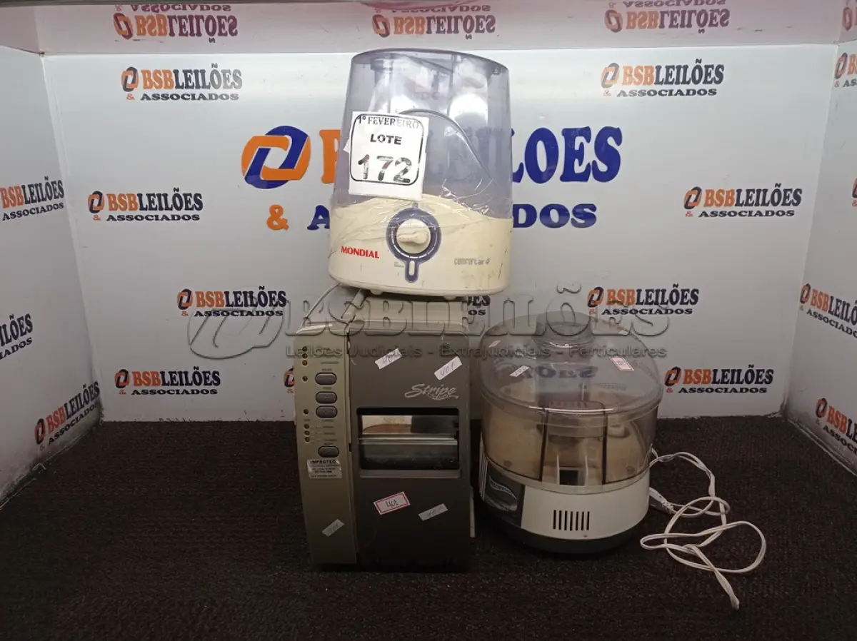 LOTE 172 - 01 IMPRESSORA DE ETIQUETAS MARCA ZEBRA COM AVARIAS E 02 UMIDIFICADORES DE AMBIENTE. (NO ESTADO) ATENÇÃO! FAZER A VISITAÇÃO ANTES DE ARREMATAR, NÃO SABEMOS SE FUNCIONA. LEILÃO NÃO TEM GARANTIA E NEM DEVOLUÇÃO, SUJEITO A POSSÍVEIS AVARIAS VISÍVEIS/OCULTAS E/OU AUSÊNCIA DE COMPONENTES.