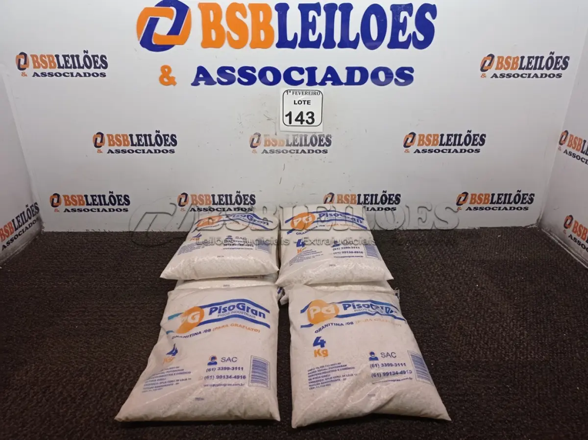 LOTE 143 - 06 PACOTES DE GRANITINA/08 PARA GRAFIADO COM 4KG CADA. (NO ESTADO) ATENÇÃO! FAZER A VISITAÇÃO ANTES DE ARREMATAR, NÃO SABEMOS SE FUNCIONA. LEILÃO NÃO TEM GARANTIA E NEM DEVOLUÇÃO, SUJEITO A POSSÍVEIS AVARIAS VISÍVEIS/OCULTAS E/OU AUSÊNCIA DE COMPONENTES.