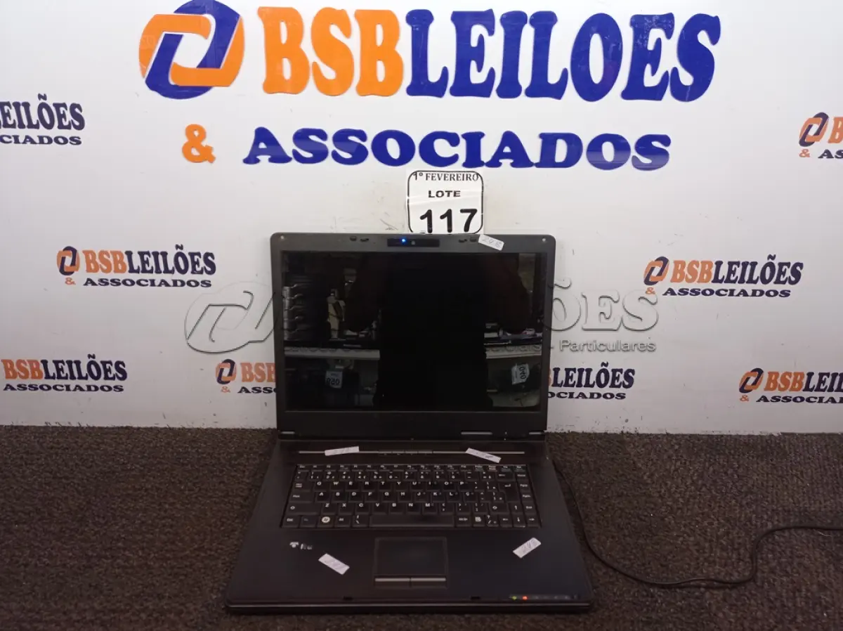 LOTE 117 - 01 NOTEBOOK MARCA ITAUTEC MODELO W7655SS SEM FONTE. (NO ESTADO) ATENÇÃO! FAZER A VISITAÇÃO ANTES DE ARREMATAR, NÃO SABEMOS SE FUNCIONA. LEILÃO NÃO TEM GARANTIA E NEM DEVOLUÇÃO, SUJEITO A POSSÍVEIS AVARIAS VISÍVEIS/OCULTAS E/OU AUSÊNCIA DE COMPONENTES.
