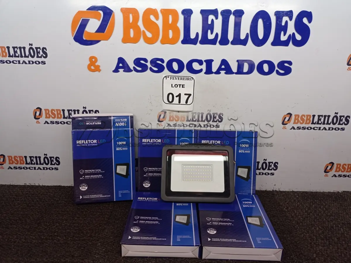 LOTE 017 - 05 REFLETORES LED PARA AMBIENTES EXTERNOS 100W.(NOVO) (NO ESTADO) ATENÇÃO! FAZER A VISITAÇÃO ANTES DE ARREMATAR, NÃO SABEMOS SE FUNCIONA. LEILÃO NÃO TEM GARANTIA E NEM DEVOLUÇÃO, SUJEITO A POSSÍVEIS AVARIAS VISÍVEIS/OCULTAS E/OU AUSÊNCIA DE COMPONENTES.
