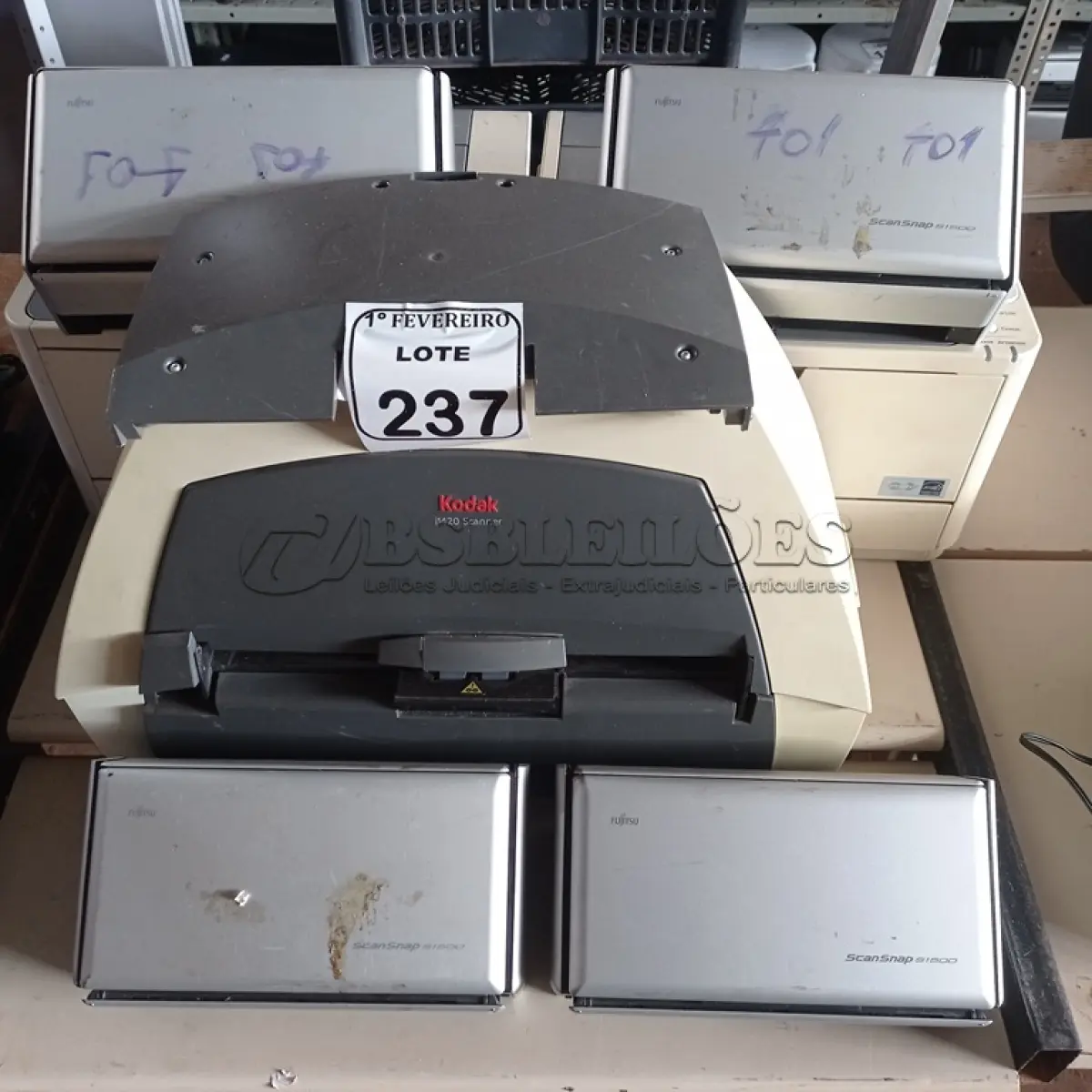 LOTE 237 - 02 IMPRESSORAS OKI 01 SCANNER KODAK E 04 SCANNER FUJITSU. (NO ESTADO) ATENÇÃO! FAZER A VISITAÇÃO ANTES DE ARREMATAR, NÃO SABEMOS SE FUNCIONA. LEILÃO NÃO TEM GARANTIA E NEM DEVOLUÇÃO, SUJEITO A POSSÍVEIS AVARIAS VISÍVEIS/OCULTAS E/OU AUSÊNCIA DE COMPONENTES.