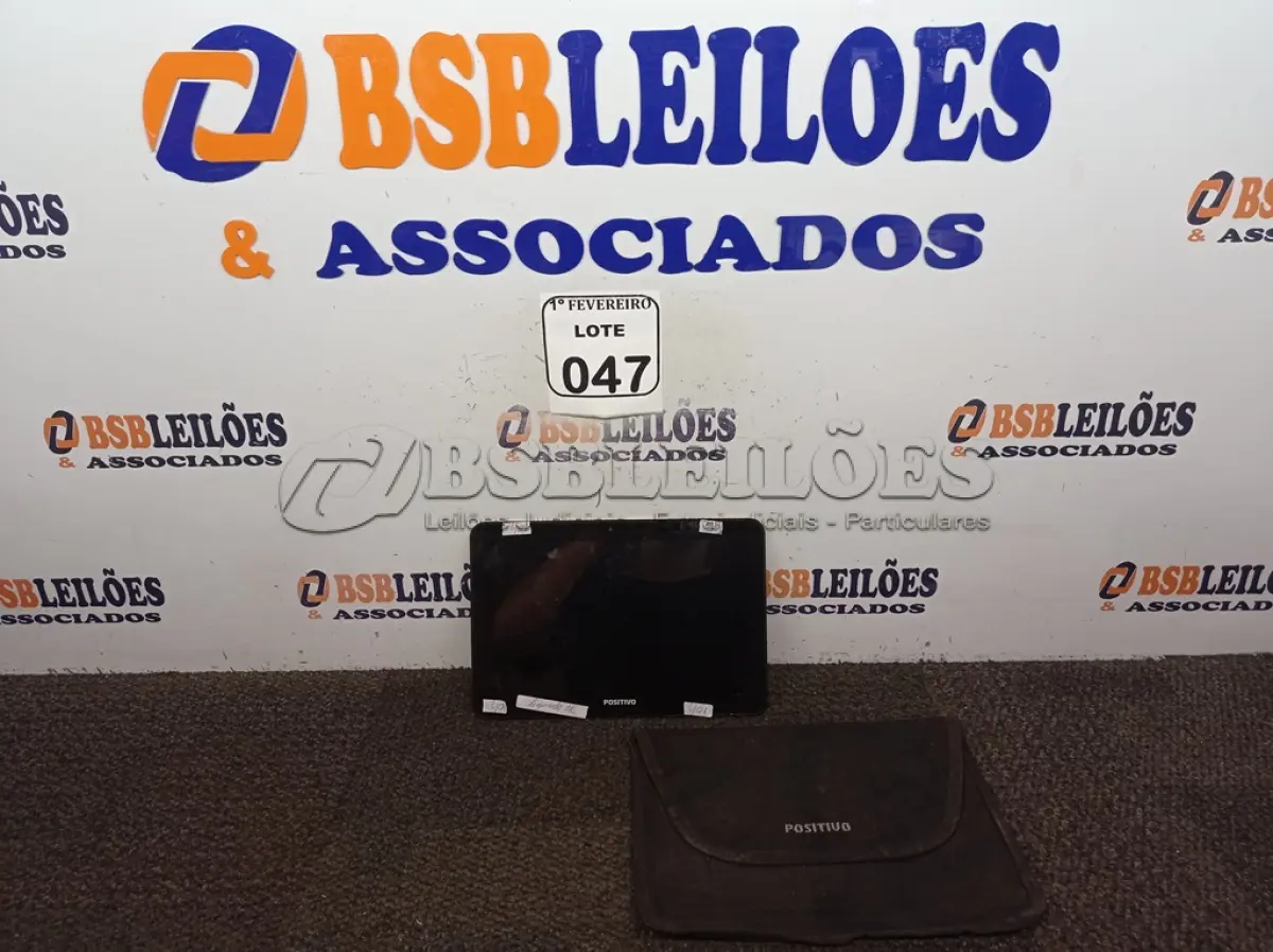 LOTE 047 - 01 TABLET MARCA POSITIVO SEM CARREGADOR. (NO ESTADO) ATENÇÃO! FAZER A VISITAÇÃO ANTES DE ARREMATAR, NÃO SABEMOS SE FUNCIONA. LEILÃO NÃO TEM GARANTIA E NEM DEVOLUÇÃO, SUJEITO A POSSÍVEIS AVARIAS VISÍVEIS/OCULTAS E/OU AUSÊNCIA DE COMPONENTES.