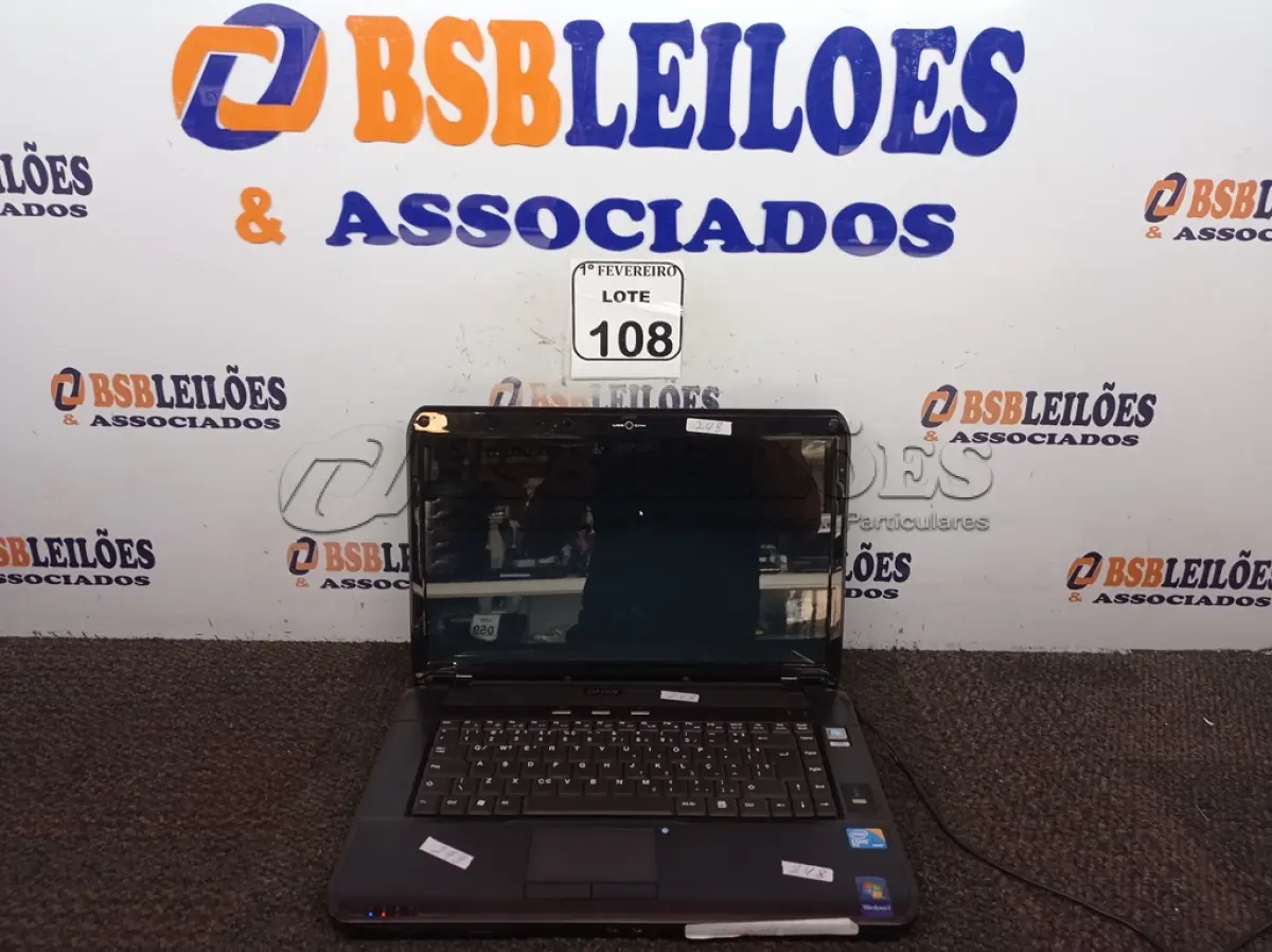 LOTE 108 - 01 NOTEBOOK MARCA DATEN MODELO HLB2 SEM FONTE.  (NO ESTADO) ATENÇÃO! FAZER A VISITAÇÃO ANTES DE ARREMATAR, NÃO SABEMOS SE FUNCIONA. LEILÃO NÃO TEM GARANTIA E NEM DEVOLUÇÃO, SUJEITO A POSSÍVEIS AVARIAS VISÍVEIS/OCULTAS E/OU AUSÊNCIA DE COMPONENTES.
