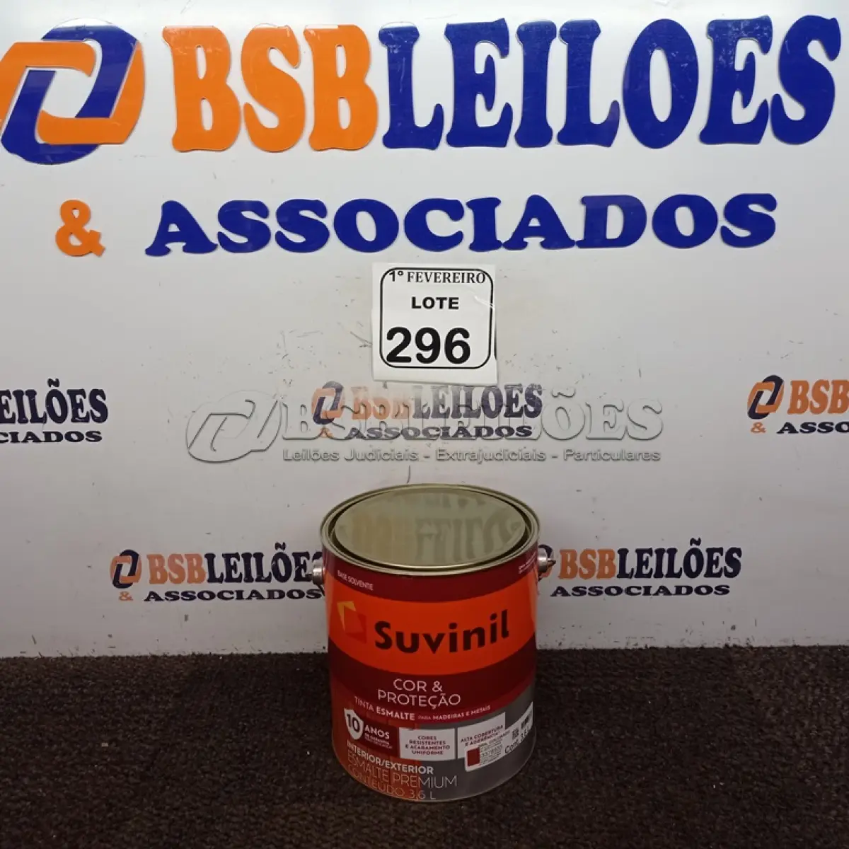 LOTE 296 - 01 LATA DE TINTA ESMALTE PARA MADEIRA E METAIS SUVINIL BRIL COLORADO 3,6L. (NO ESTADO) ATENÇÃO! FAZER A VISITAÇÃO ANTES DE ARREMATAR, NÃO SABEMOS SE FUNCIONA. LEILÃO NÃO TEM GARANTIA E NEM DEVOLUÇÃO, SUJEITO A POSSÍVEIS AVARIAS VISÍVEIS/OCULTAS E/OU AUSÊNCIA DE COMPONENTES.