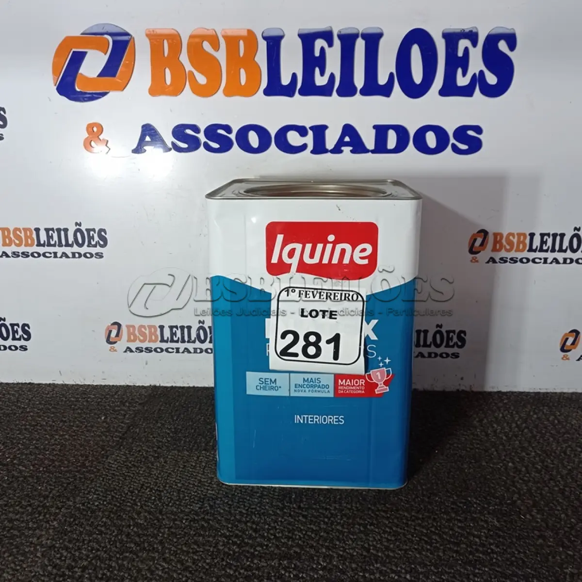 LOTE 281 - 01 LATA DE TINTA DIATEX IQUINE BASE P (NO ESTADO) ATENÇÃO! FAZER A VISITAÇÃO ANTES DE ARREMATAR, NÃO SABEMOS SE FUNCIONA. LEILÃO NÃO TEM GARANTIA E NEM DEVOLUÇÃO, SUJEITO A POSSÍVEIS AVARIAS VISÍVEIS/OCULTAS E/OU AUSÊNCIA DE COMPONENTES.
