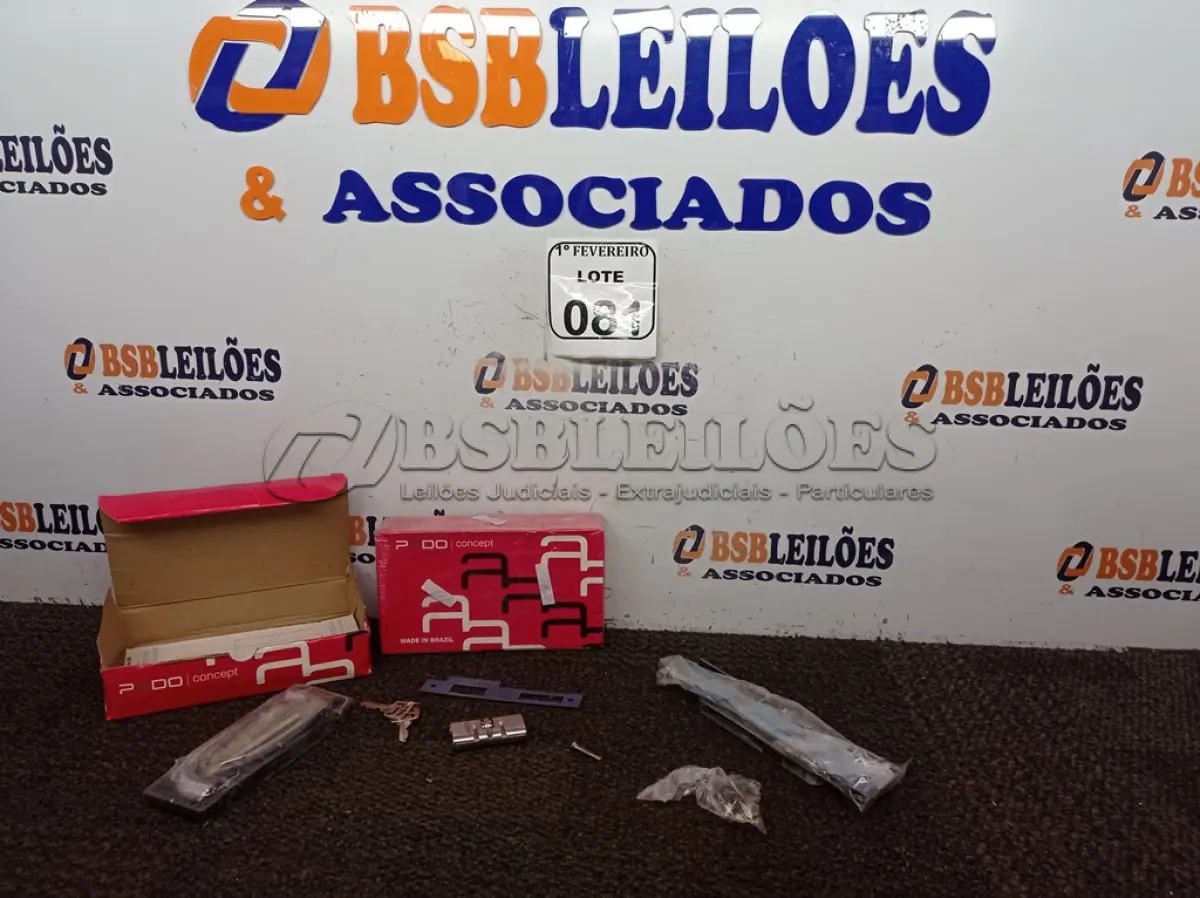 LOTE 081 - 02 FECHADURAS MARCA PADO. (NOVO)(NO ESTADO) ATENÇÃO! FAZER A VISITAÇÃO ANTES DE ARREMATAR, NÃO SABEMOS SE FUNCIONA. LEILÃO NÃO TEM GARANTIA E NEM DEVOLUÇÃO, SUJEITO A POSSÍVEIS AVARIAS VISÍVEIS/OCULTAS E/OU AUSÊNCIA DE COMPONENTES.