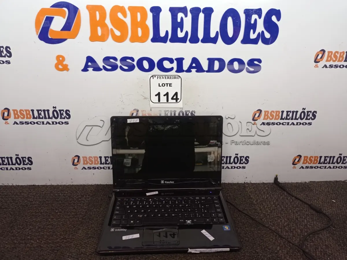 LOTE 114 - 01 NOTEBOOK MARCA ITAUTEC MODELO INFOWAY NOTE W7535 SEM FONTE. (NO ESTADO) ATENÇÃO! FAZER A VISITAÇÃO ANTES DE ARREMATAR, NÃO SABEMOS SE FUNCIONA. LEILÃO NÃO TEM GARANTIA E NEM DEVOLUÇÃO, SUJEITO A POSSÍVEIS AVARIAS VISÍVEIS/OCULTAS E/OU AUSÊNCIA DE COMPONENTES.