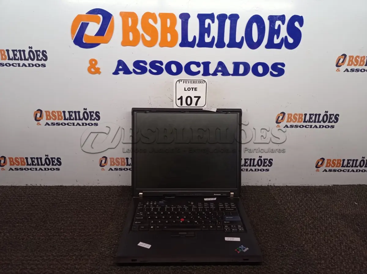 LOTE 107 - 01 NOTEBOOK MARCA LENOVO MODELO TYPE0657 SEM FONTE. (NO ESTADO) ATENÇÃO! FAZER A VISITAÇÃO ANTES DE ARREMATAR, NÃO SABEMOS SE FUNCIONA. LEILÃO NÃO TEM GARANTIA E NEM DEVOLUÇÃO, SUJEITO A POSSÍVEIS AVARIAS VISÍVEIS/OCULTAS E/OU AUSÊNCIA DE COMPONENTES.
