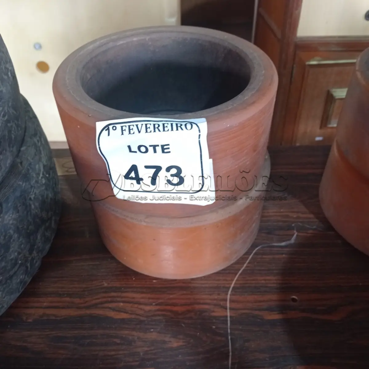 LOTE 473 - 02 RODAS PARA EMPILHADEIRA. (NO ESTADO) ATENÇÃO! FAZER A VISITAÇÃO ANTES DE ARREMATAR, NÃO SABEMOS SE FUNCIONA. LEILÃO NÃO TEM GARANTIA E NEM DEVOLUÇÃO, SUJEITO A POSSÍVEIS AVARIAS VISÍVEIS/OCULTAS E/OU AUSÊNCIA DE COMPONENTES.