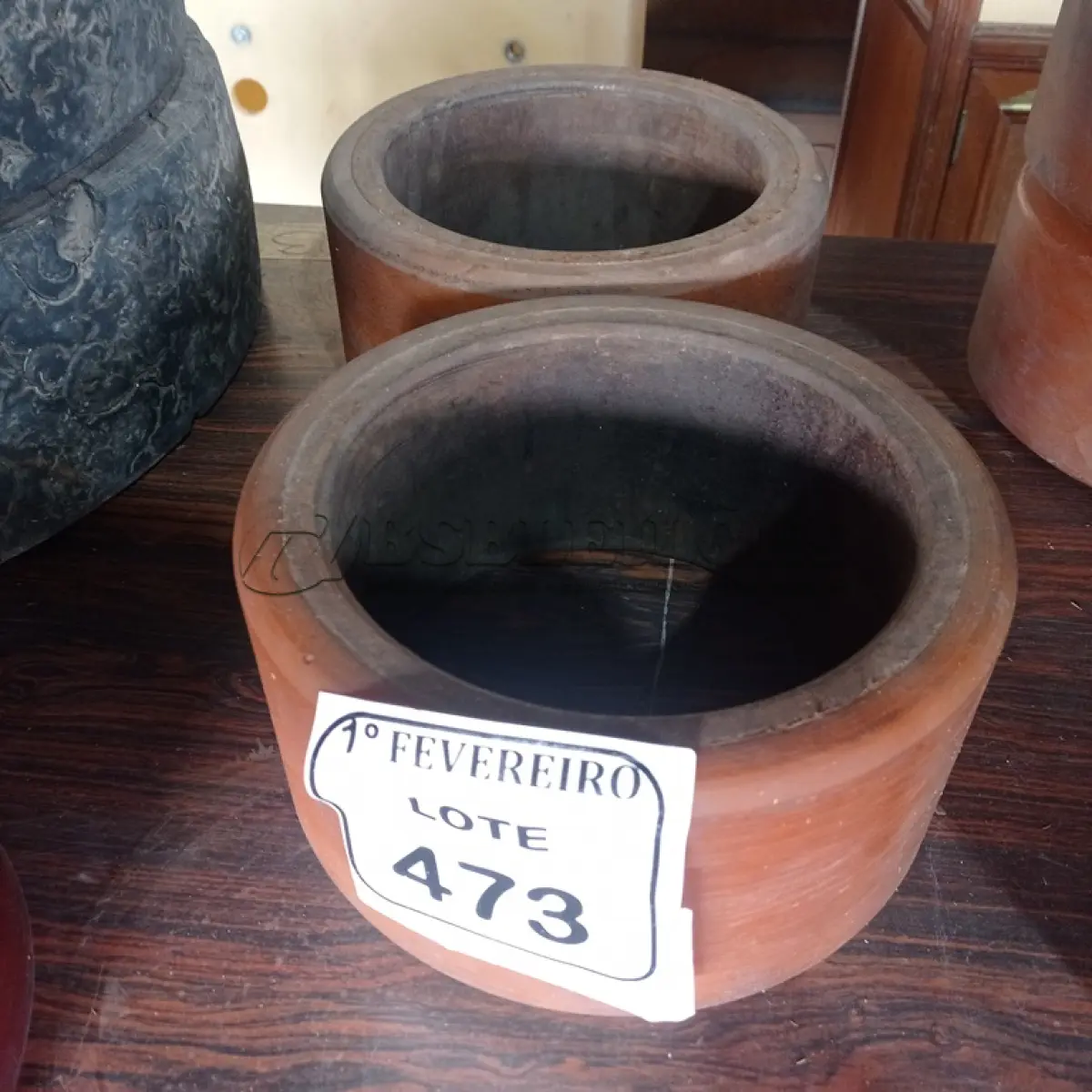 LOTE 473 - 02 RODAS PARA EMPILHADEIRA. (NO ESTADO) ATENÇÃO! FAZER A VISITAÇÃO ANTES DE ARREMATAR, NÃO SABEMOS SE FUNCIONA. LEILÃO NÃO TEM GARANTIA E NEM DEVOLUÇÃO, SUJEITO A POSSÍVEIS AVARIAS VISÍVEIS/OCULTAS E/OU AUSÊNCIA DE COMPONENTES.