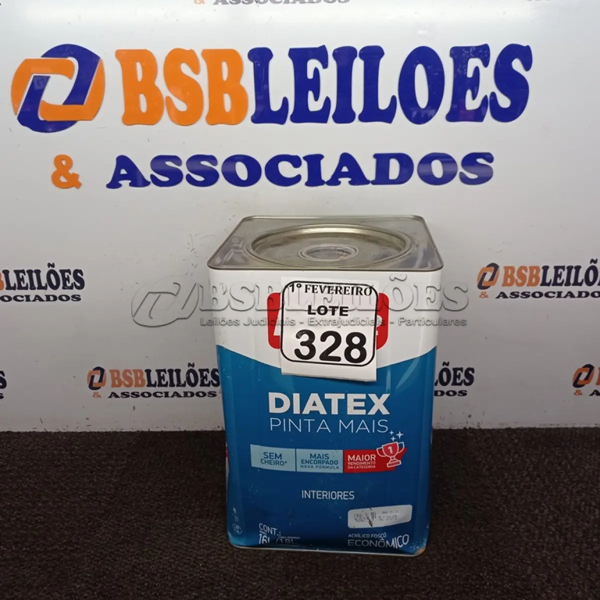 LOTE 328 - 01 LATA DE TINTA DIATEX IQUINE BASE P (NO ESTADO) ATENÇÃO! FAZER A VISITAÇÃO ANTES DE ARREMATAR, NÃO SABEMOS SE FUNCIONA. LEILÃO NÃO TEM GARANTIA E NEM DEVOLUÇÃO, SUJEITO A POSSÍVEIS AVARIAS VISÍVEIS/OCULTAS E/OU AUSÊNCIA DE COMPONENTES.