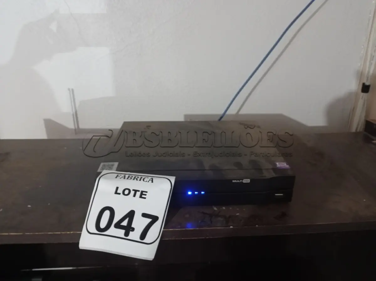 LOTE 047 - 01 DVR 8 CANAIS INTELBRÁS COM 07 CÂMERAS E 01 CENTRAL DE ALARME (RETIRADA POR CONTA DO ARREMATANTE). (NO ESTADO) ATENÇÃO! FAZER A VISITAÇÃO ANTES DE ARREMATAR, NÃO SABEMOS SE FUNCIONA. LEILÃO NÃO TEM GARANTIA E NEM DEVOLUÇÃO, SUJEITO A POSSÍVEIS AVARIAS VISÍVEIS/OCULTAS E/OU AUSÊNCIA DE COMPONENTES.