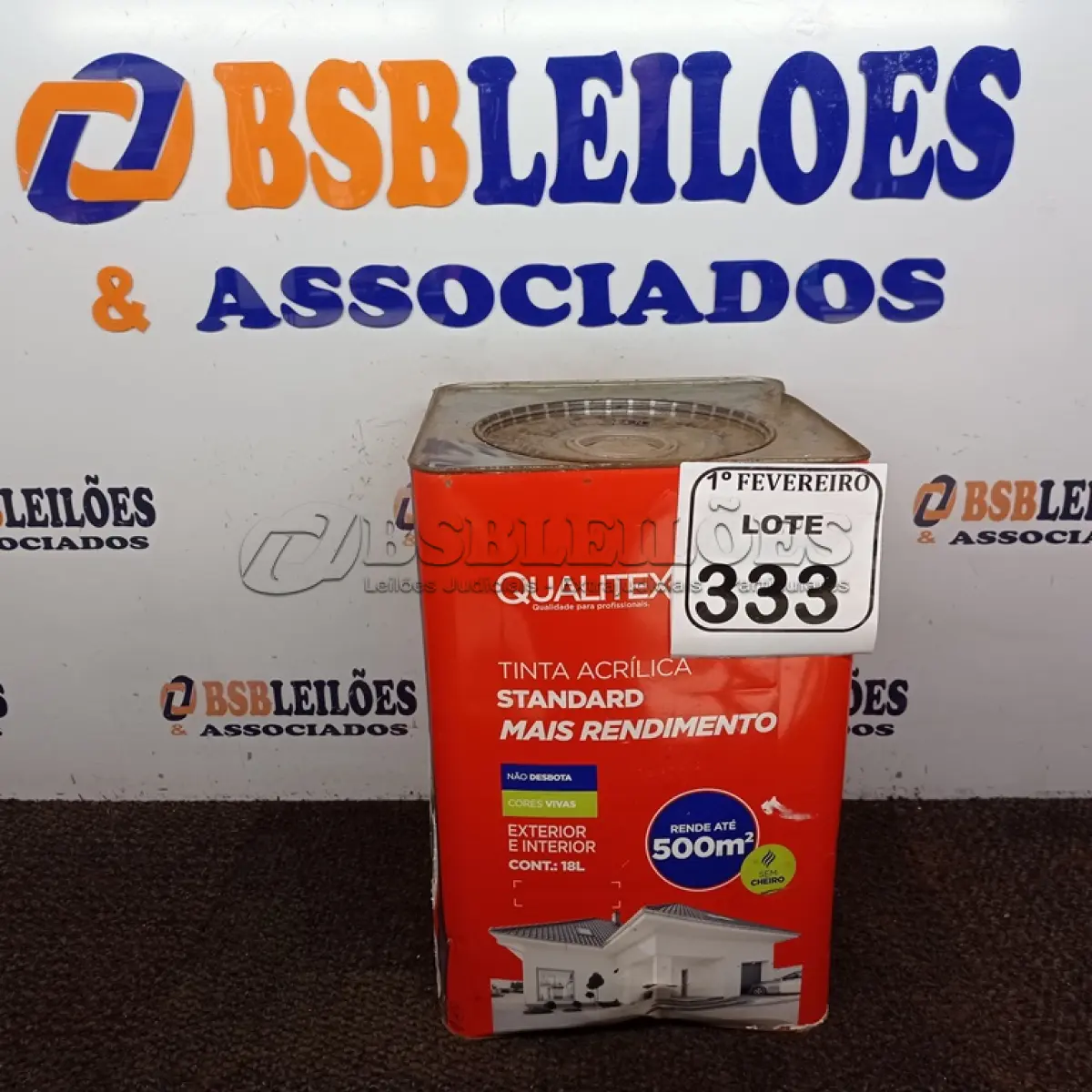 LOTE 333 - 01 LATA DE TINTA QUALITEX ACRÍLICA NA COR BRANCO NEVE 18L. (NO ESTADO) ATENÇÃO! FAZER A VISITAÇÃO ANTES DE ARREMATAR, NÃO SABEMOS SE FUNCIONA. LEILÃO NÃO TEM GARANTIA E NEM DEVOLUÇÃO, SUJEITO A POSSÍVEIS AVARIAS VISÍVEIS/OCULTAS E/OU AUSÊNCIA DE COMPONENTES.
