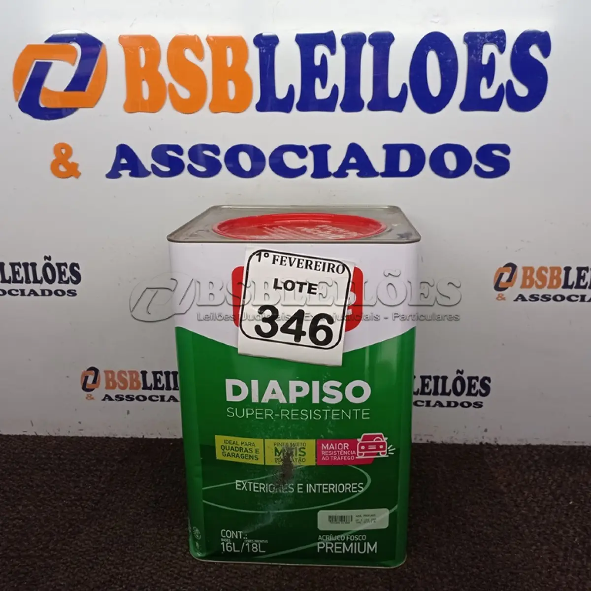 LOTE 346 - 01 LATA DE TINTA DIA PISO IQUINE ACRÍLICO FOSCO NA COR AZUL PROFUNDO 18 L. (NO ESTADO) ATENÇÃO! FAZER A VISITAÇÃO ANTES DE ARREMATAR, NÃO SABEMOS SE FUNCIONA. LEILÃO NÃO TEM GARANTIA E NEM DEVOLUÇÃO, SUJEITO A POSSÍVEIS AVARIAS VISÍVEIS/OCULTAS E/OU AUSÊNCIA DE COMPONENTES.