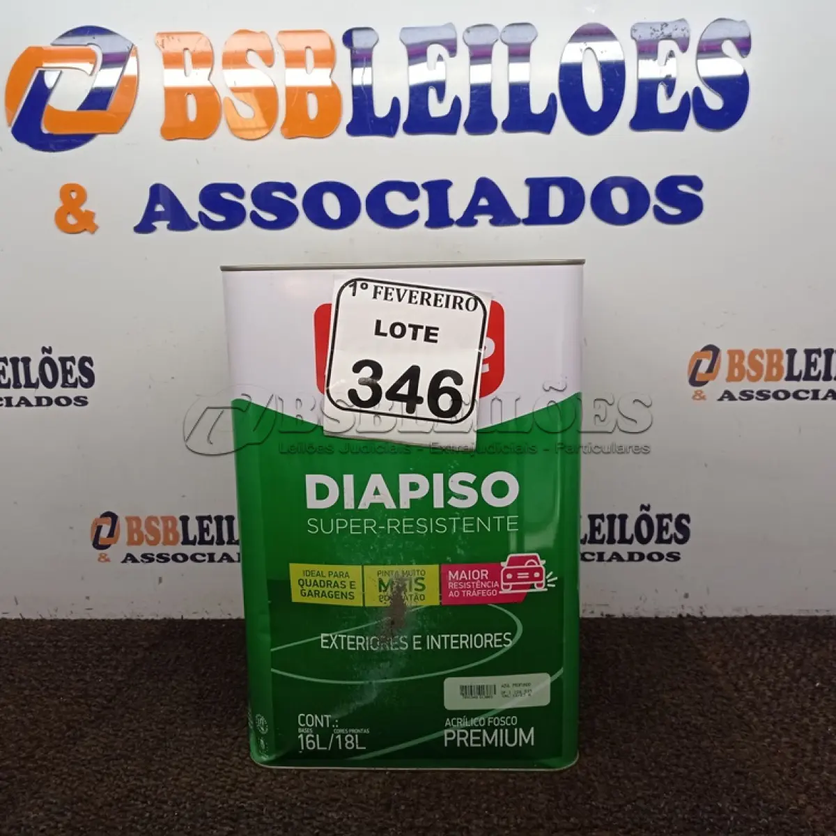 LOTE 346 - 01 LATA DE TINTA DIA PISO IQUINE ACRÍLICO FOSCO NA COR AZUL PROFUNDO 18 L. (NO ESTADO) ATENÇÃO! FAZER A VISITAÇÃO ANTES DE ARREMATAR, NÃO SABEMOS SE FUNCIONA. LEILÃO NÃO TEM GARANTIA E NEM DEVOLUÇÃO, SUJEITO A POSSÍVEIS AVARIAS VISÍVEIS/OCULTAS E/OU AUSÊNCIA DE COMPONENTES.