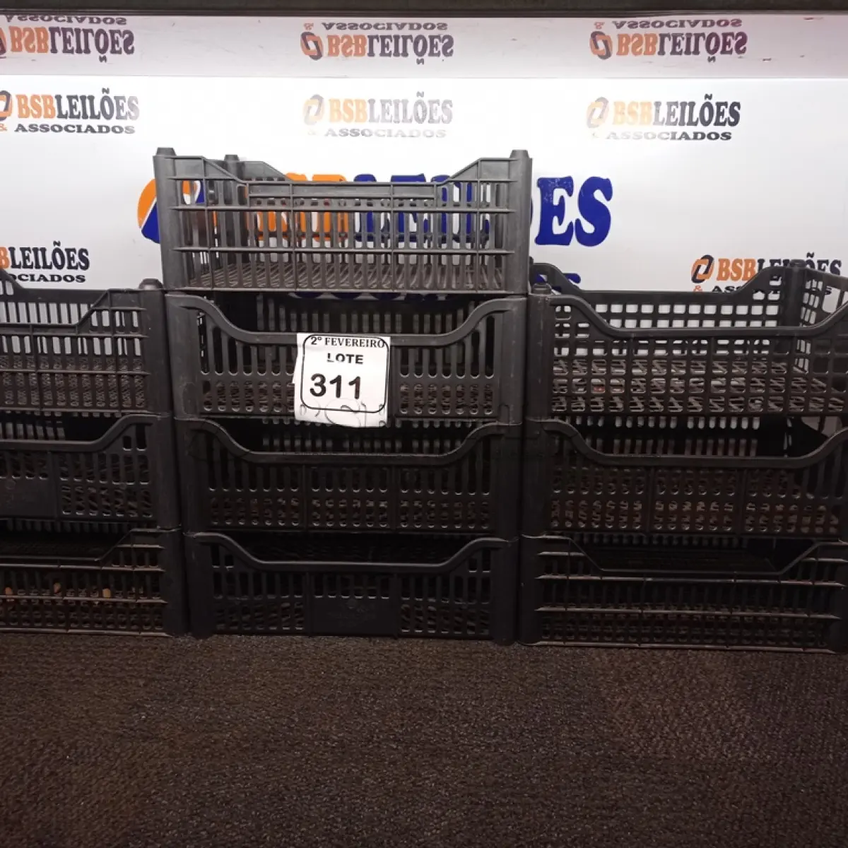 LOTE 311 - 10 CESTAS ORGANIZADORAS. (NO ESTADO) ATENÇÃO! FAZER A VISITAÇÃO ANTES DE ARREMATAR, NÃO SABEMOS SE FUNCIONA. LEILÃO NÃO TEM GARANTIA E NEM DEVOLUÇÃO, SUJEITO A POSSÍVEIS AVARIAS VISÍVEIS/OCULTAS E/OU AUSÊNCIA DE COMPONENTES.