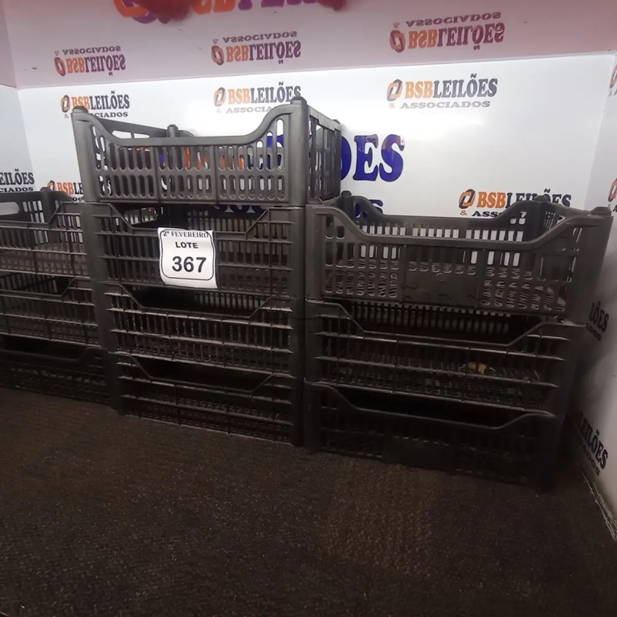 LOTE 367 - 10 CESTAS ORGANIZADORAS. (NO ESTADO) ATENÇÃO! FAZER A VISITAÇÃO ANTES DE ARREMATAR, NÃO SABEMOS SE FUNCIONA. LEILÃO NÃO TEM GARANTIA E NEM DEVOLUÇÃO, SUJEITO A POSSÍVEIS AVARIAS VISÍVEIS/OCULTAS E/OU AUSÊNCIA DE COMPONENTES.