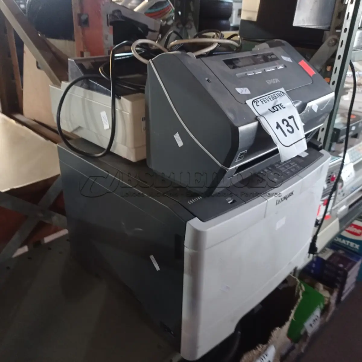 LOTE 137 - 02 IMPRESSORAS SENDO 01 LEXMARK E 01 LX 300 MARCAS EPSON E 01 SCANNER.  (NO ESTADO) ATENÇÃO! FAZER A VISITAÇÃO ANTES DE ARREMATAR, NÃO SABEMOS SE FUNCIONA. LEILÃO NÃO TEM GARANTIA E NEM DEVOLUÇÃO, SUJEITO A POSSÍVEIS AVARIAS VISÍVEIS/OCULTAS E/OU AUSÊNCIA DE COMPONENTES.