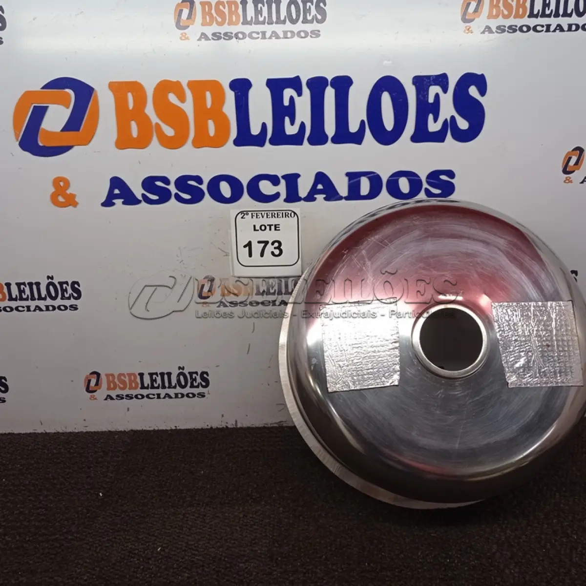 LOTE 173 - 01 CUBA EM AÇO INOX REDONDA (NOVO). (NO ESTADO) ATENÇÃO! FAZER A VISITAÇÃO ANTES DE ARREMATAR, NÃO SABEMOS SE FUNCIONA. LEILÃO NÃO TEM GARANTIA E NEM DEVOLUÇÃO, SUJEITO A POSSÍVEIS AVARIAS VISÍVEIS/OCULTAS E/OU AUSÊNCIA DE COMPONENTES.