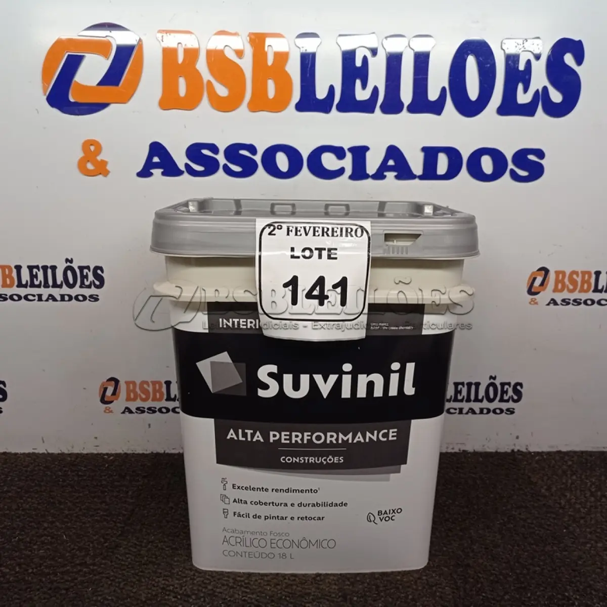LOTE 141 - 01 GALÃO DE TINTA PARA INTERIOR DE ALTA PERFORMASSE 18L MARCA SUVINIL. (NOVO) (NO ESTADO) ATENÇÃO! FAZER A VISITAÇÃO ANTES DE ARREMATAR, NÃO SABEMOS SE FUNCIONA. LEILÃO NÃO TEM GARANTIA E NEM DEVOLUÇÃO, SUJEITO A POSSÍVEIS AVARIAS VISÍVEIS/OCULTAS E/OU AUSÊNCIA DE COMPONENTES.