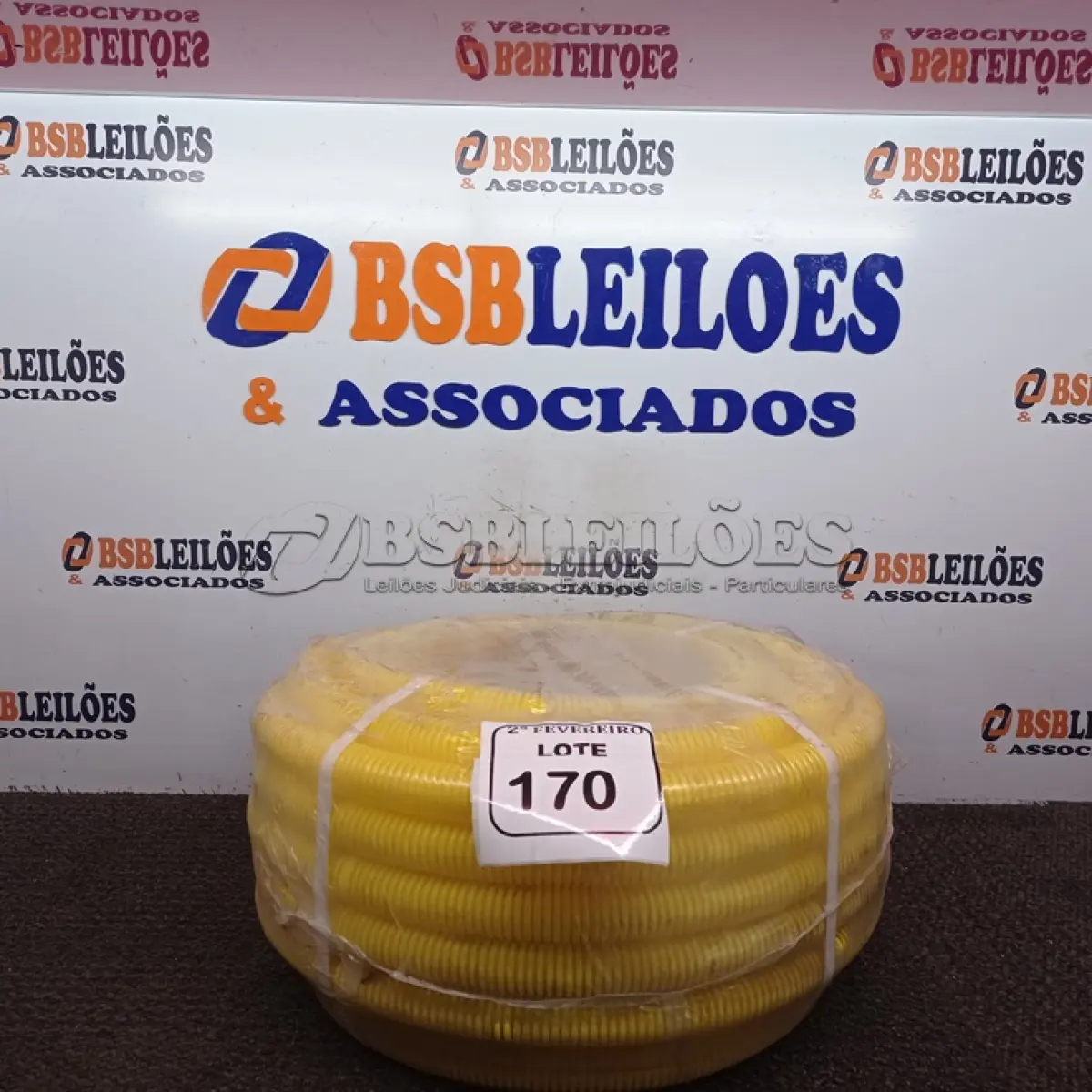LOTE 170 - 01 ROLO DE ELETRODUTO FLEXÍVEL CORRUGADO DE PVC KROMA. (NOVO) (NO ESTADO) ATENÇÃO! FAZER A VISITAÇÃO ANTES DE ARREMATAR, NÃO SABEMOS SE FUNCIONA. LEILÃO NÃO TEM GARANTIA E NEM DEVOLUÇÃO, SUJEITO A POSSÍVEIS AVARIAS VISÍVEIS/OCULTAS E/OU AUSÊNCIA DE COMPONENTES.