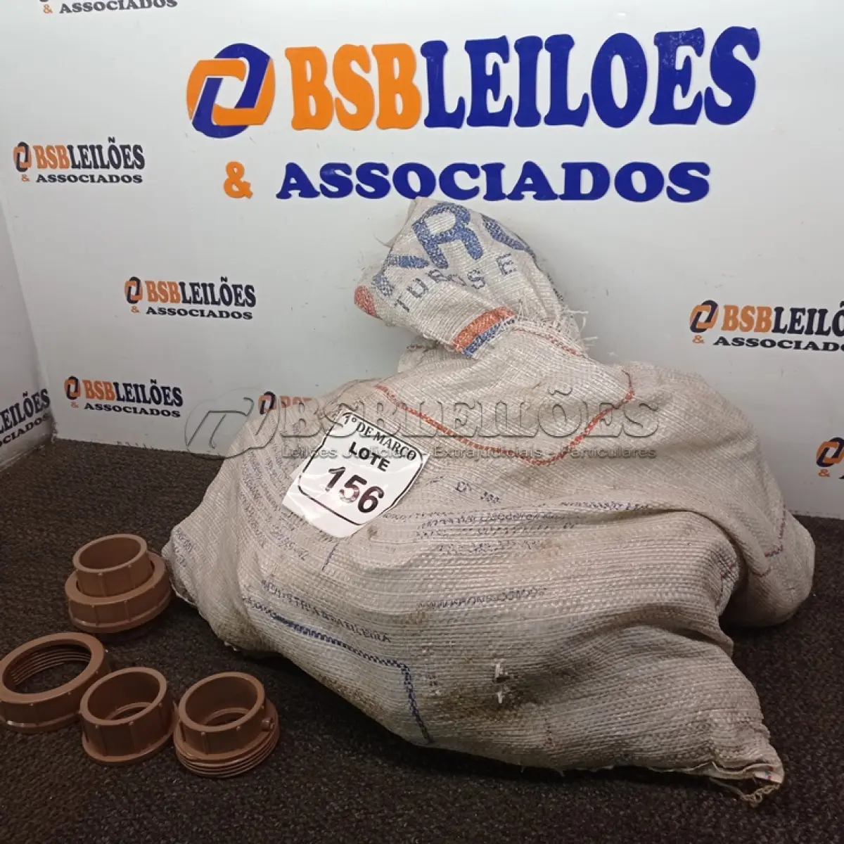 LOTE 156 - 44 UNIDADES DE UNIÃO SOL 60 MARCA KROVA. (NOVO) (NO ESTADO) ATENÇÃO! FAZER A VISITAÇÃO ANTES DE ARREMATAR, NÃO SABEMOS SE FUNCIONA. LEILÃO NÃO TEM GARANTIA E NEM DEVOLUÇÃO, SUJEITO A POSSÍVEIS AVARIAS VISÍVEIS/OCULTAS E/OU AUSÊNCIA DE COMPONENTES.