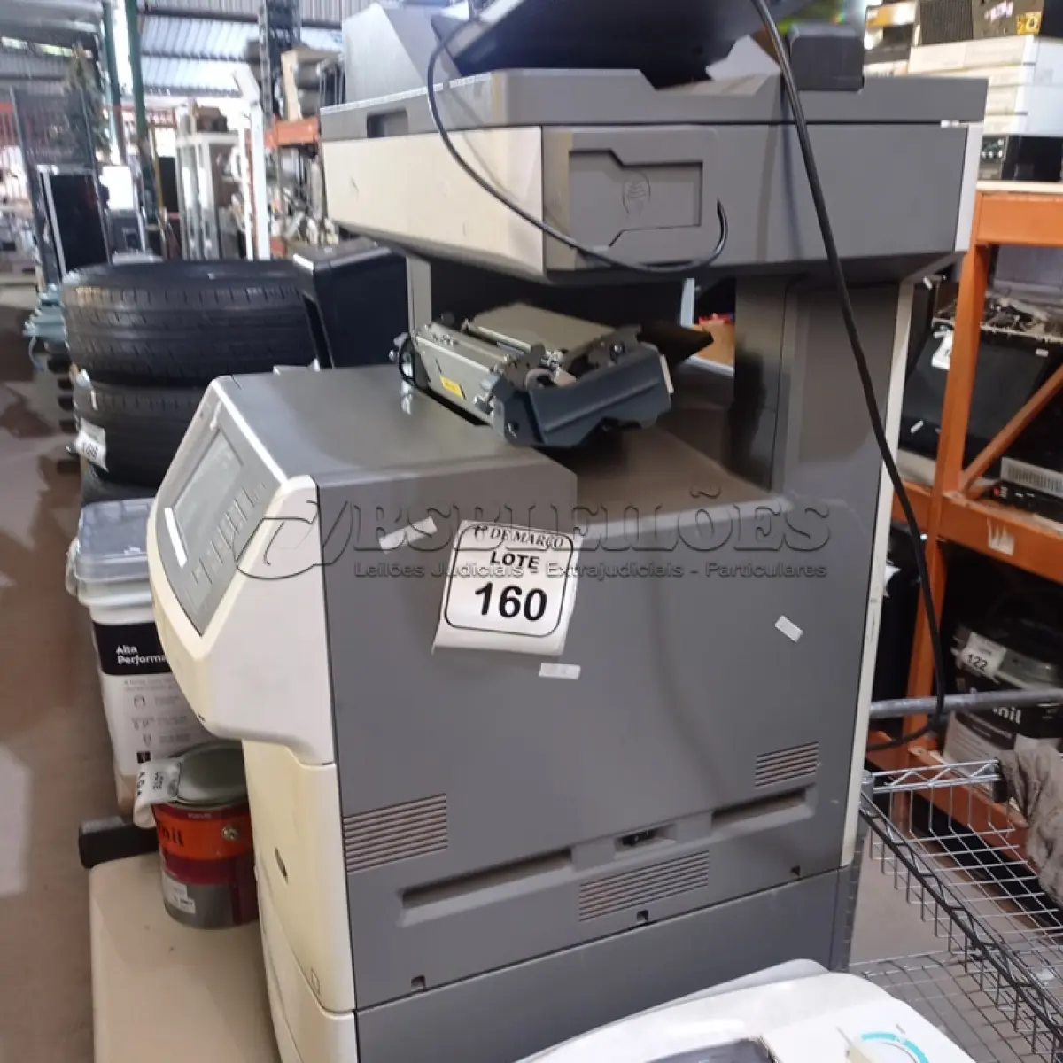 LOTE 160 - 01 IMPRESSORA MULTIFUNCIONAL X748DE MARCA LEXMARK. (NO ESTADO) ATENÇÃO! FAZER A VISITAÇÃO ANTES DE ARREMATAR, NÃO SABEMOS SE FUNCIONA. LEILÃO NÃO TEM GARANTIA E NEM DEVOLUÇÃO, SUJEITO A POSSÍVEIS AVARIAS VISÍVEIS/OCULTAS E/OU AUSÊNCIA DE COMPONENTES.