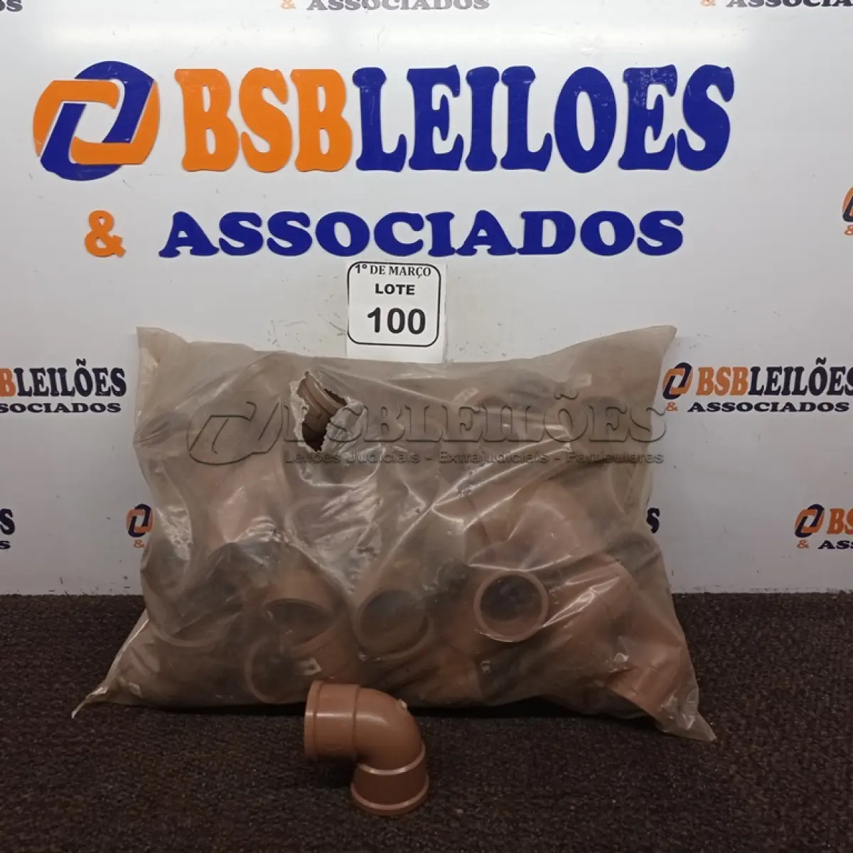 LOTE 100 - 01 LOTE COM DIVERSOS JOELHOS DE 50 MARCAS DIVERSAS. (NOVO) (NO ESTADO) ATENÇÃO! FAZER A VISITAÇÃO ANTES DE ARREMATAR, NÃO SABEMOS SE FUNCIONA. LEILÃO NÃO TEM GARANTIA E NEM DEVOLUÇÃO, SUJEITO A POSSÍVEIS AVARIAS VISÍVEIS/OCULTAS E/OU AUSÊNCIA DE COMPONENTES.