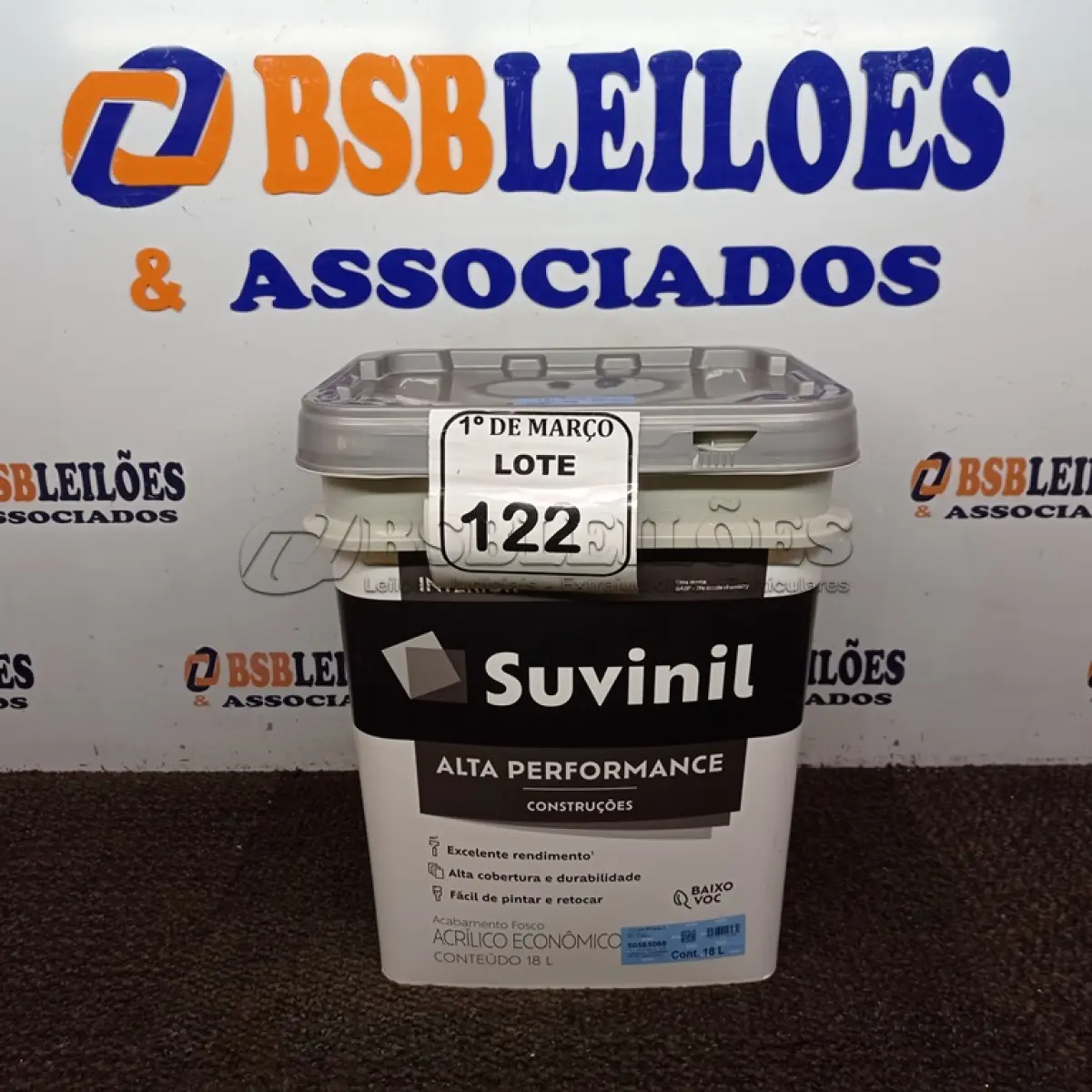 LOTE 122 - 01 GALÃO DE TINTA SUVINIL DE 18L PARA INTERIORES ACABAMENTO FOSCO BRANCO. (NOVO) (NO ESTADO) ATENÇÃO! FAZER A VISITAÇÃO ANTES DE ARREMATAR, NÃO SABEMOS SE FUNCIONA. LEILÃO NÃO TEM GARANTIA E NEM DEVOLUÇÃO, SUJEITO A POSSÍVEIS AVARIAS VISÍVEIS/OCULTAS E/OU AUSÊNCIA DE COMPONENTES.