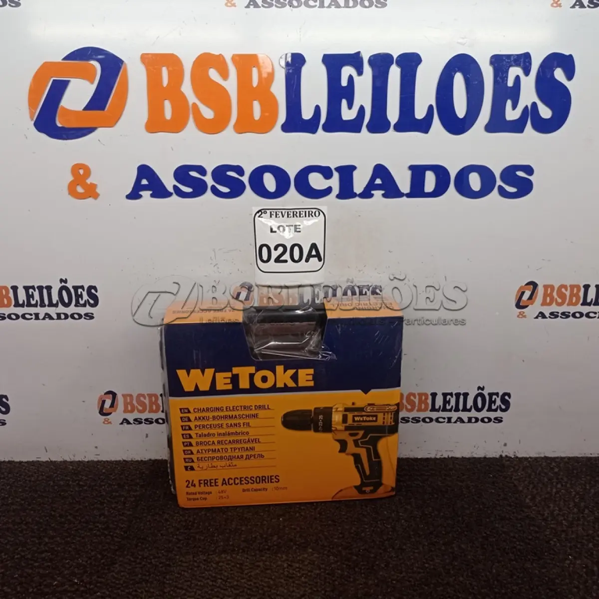 LOTE 020 - 01 PARAFUSADEIRA WETO KE 24 ACESSÓRIOS. (NOVO) (NO ESTADO) ATENÇÃO! FAZER A VISITAÇÃO ANTES DE ARREMATAR, NÃO SABEMOS SE FUNCIONA. LEILÃO NÃO TEM GARANTIA E NEM DEVOLUÇÃO, SUJEITO A POSSÍVEIS AVARIAS VISÍVEIS/OCULTAS E/OU AUSÊNCIA DE COMPONENTES.