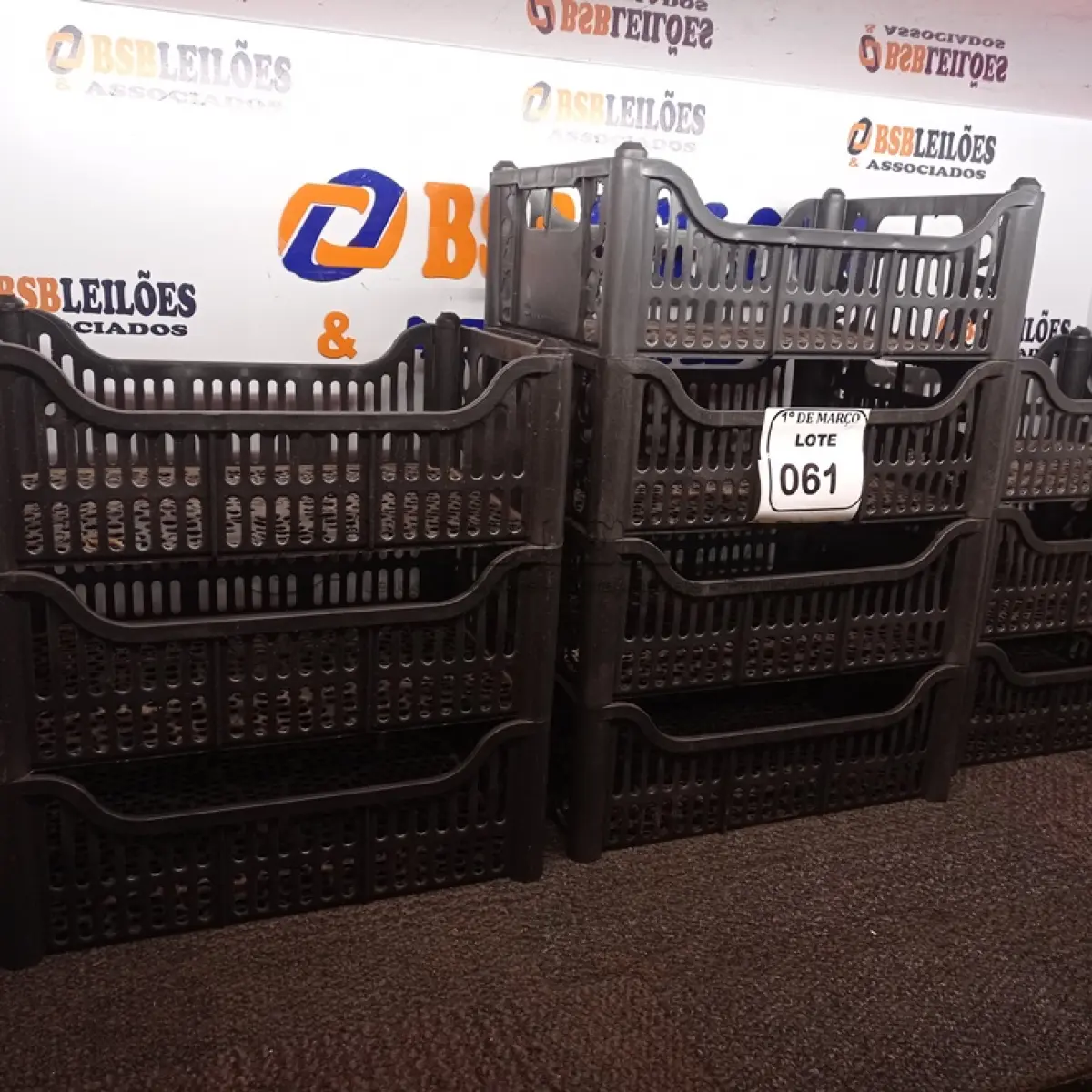 LOTE 061 - 10 CESTAS ORGANIZADORAS. (NO ESTADO) ATENÇÃO! FAZER A VISITAÇÃO ANTES DE ARREMATAR, NÃO SABEMOS SE FUNCIONA. LEILÃO NÃO TEM GARANTIA E NEM DEVOLUÇÃO, SUJEITO A POSSÍVEIS AVARIAS VISÍVEIS/OCULTAS E/OU AUSÊNCIA DE COMPONENTES.