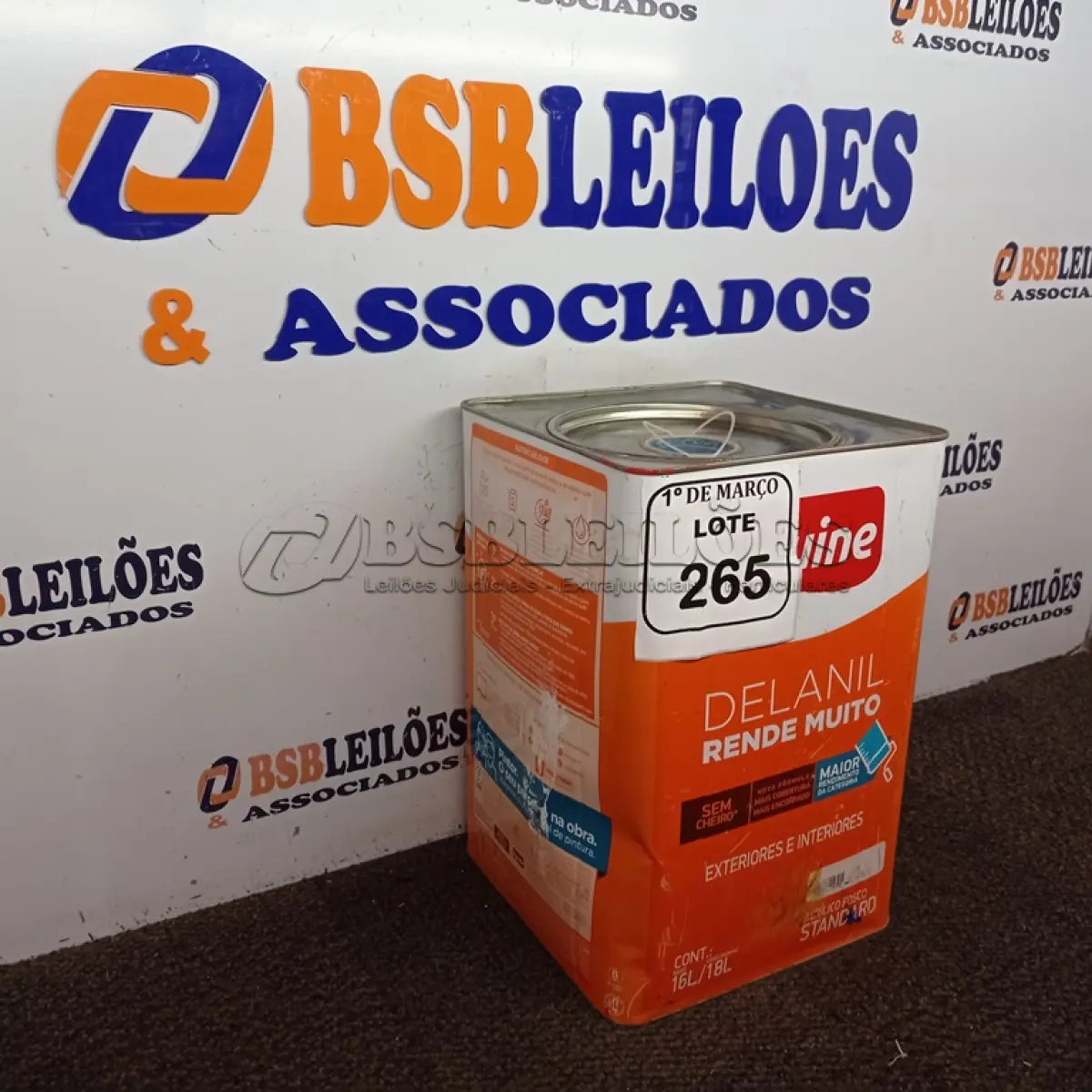 LOTE 265 - 01 LATA DE TINTA 16L/ 18L INTERIORES/EXTERIORES ACRÍLICO FOSCO IQUINE BASE C. (NOVO) (NO ESTADO) ATENÇÃO! FAZER A VISITAÇÃO ANTES DE ARREMATAR, NÃO SABEMOS SE FUNCIONA. LEILÃO NÃO TEM GARANTIA E NEM DEVOLUÇÃO, SUJEITO A POSSÍVEIS AVARIAS VISÍVEIS/OCULTAS E/OU AUSÊNCIA DE COMPONENTES.