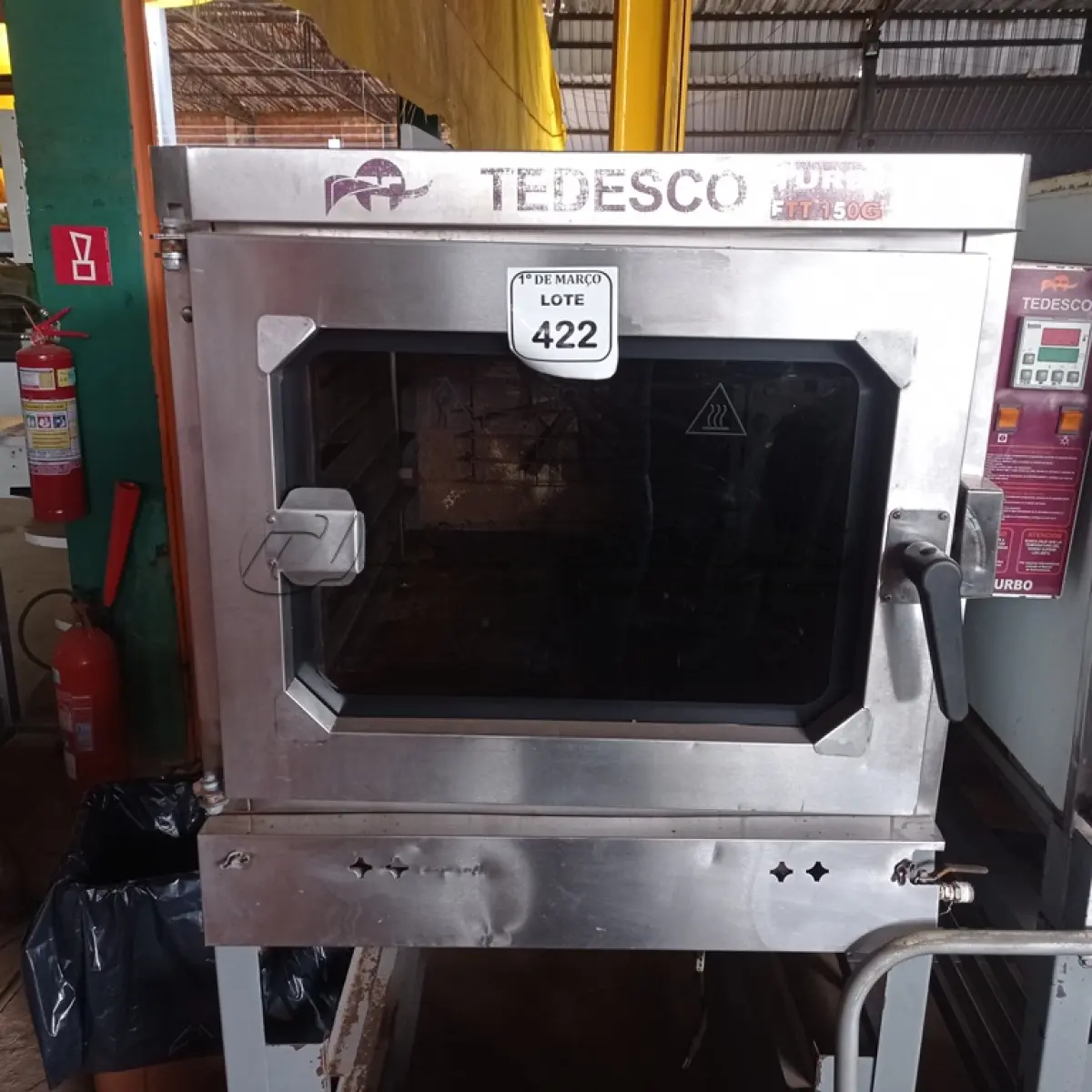 LOTE 422 - 01 FORNO ELÉTRICO TEDESCO TURBO FTT 150G. (NO ESTADO) ATENÇÃO! FAZER A VISITAÇÃO ANTES DE ARREMATAR, NÃO SABEMOS SE FUNCIONA. LEILÃO NÃO TEM GARANTIA E NEM DEVOLUÇÃO, SUJEITO A POSSÍVEIS AVARIAS VISÍVEIS/OCULTAS E/OU AUSÊNCIA DE COMPONENTES.