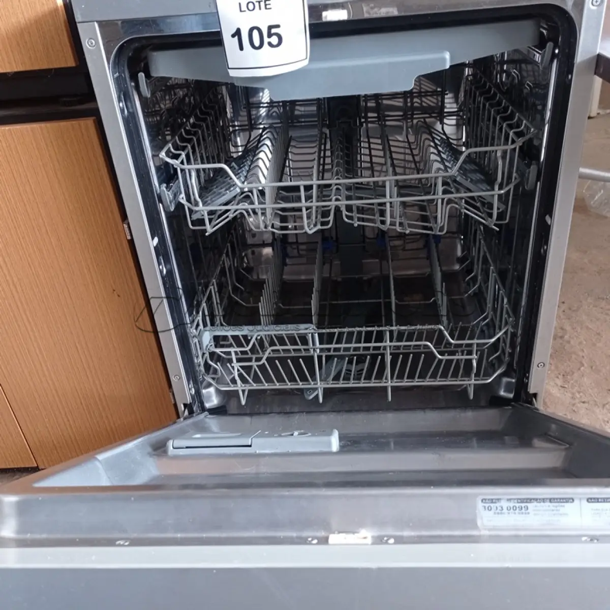 LOTE 105 - 01 MÁQUINA DE LAVAR LOUÇA BRASTEMP 220V. (DISHWASHER) (NO ESTADO EM QUE SE ENCONTRA. SUJEITO A AVARIAS OCULTAS/VISÍVEIS.) BH1503G