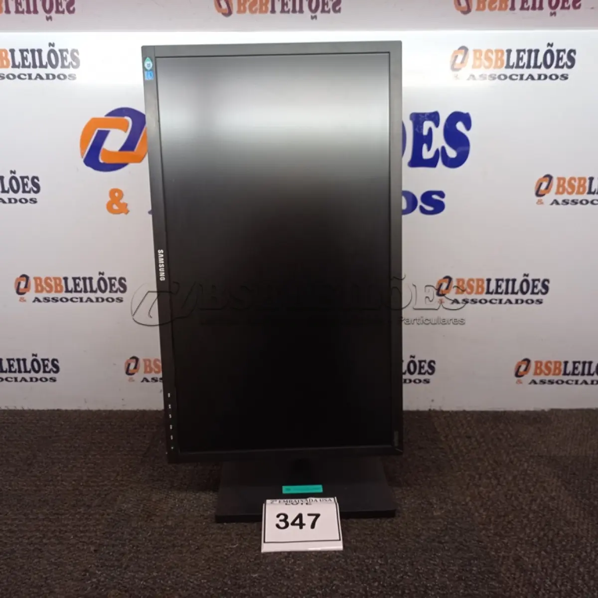 LOTE 347 - 01 MONITOR SAMSUNG. (NO ESTADO EM QUE SE ENCONTRA. SUJEITO A AVARIAS OCULTAS/VISÍVEIS.) BF8654X