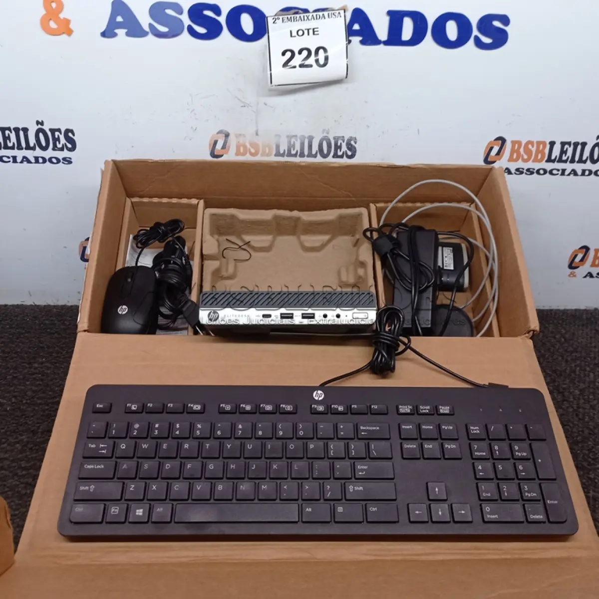LOTE 220