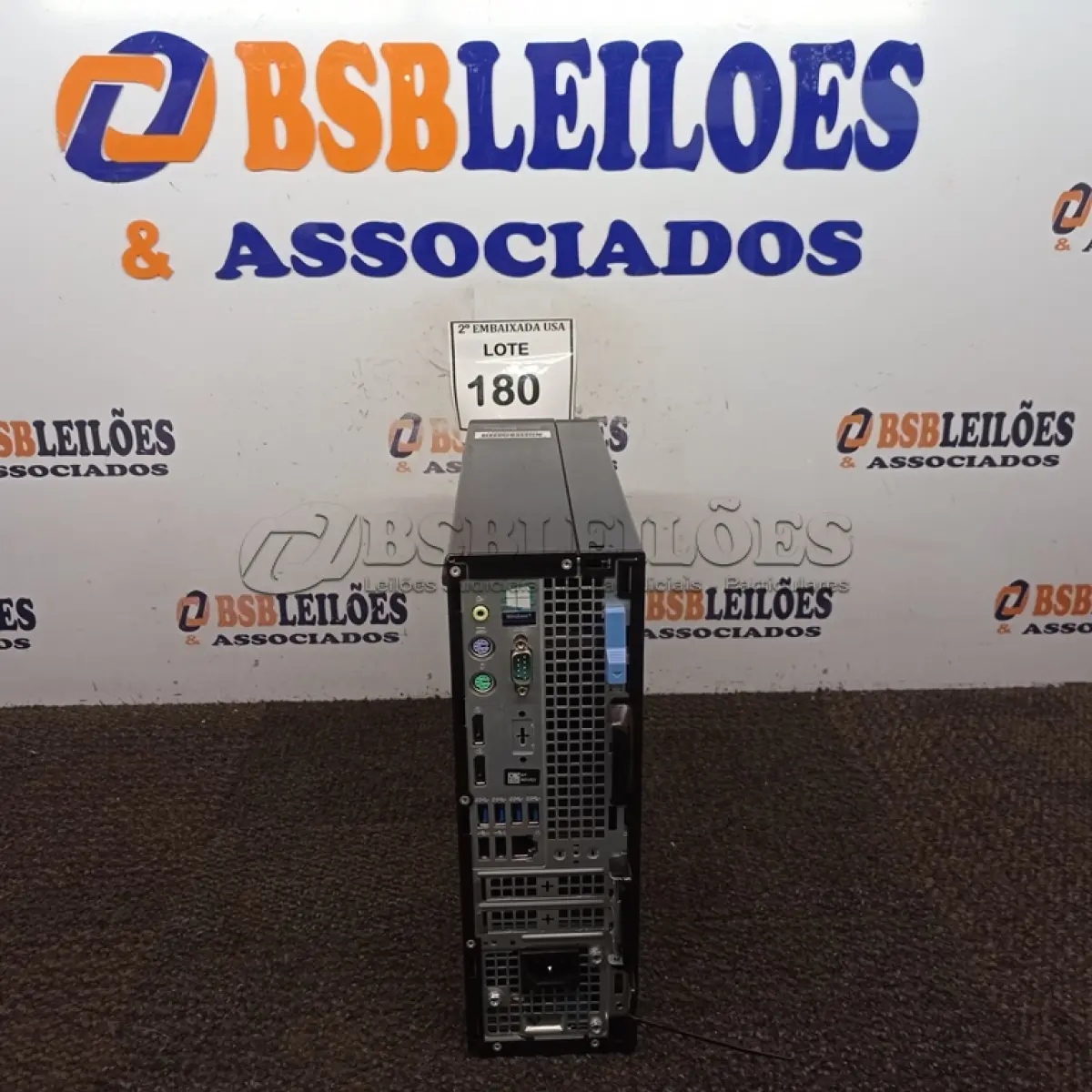 LOTE 180 - 01 CPU CORE I5 8GB - CD0004366821. (NO ESTADO EM QUE SE ENCONTRA. SUJEITO A AVARIAS OCULTAS/VISÍVEIS.)