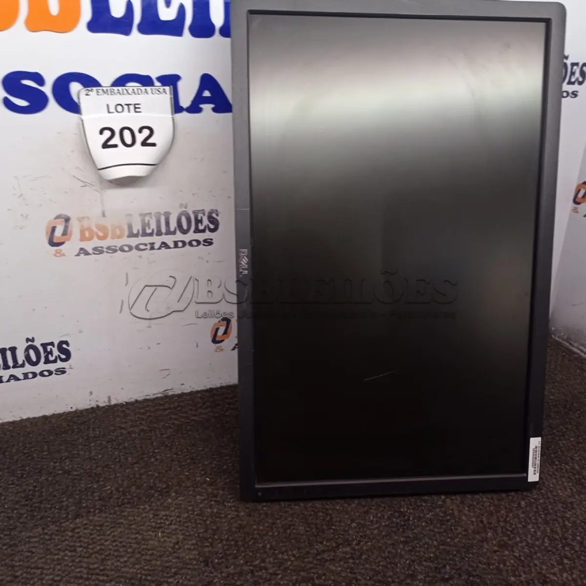 LOTE 202 - 01 MONITOR DELL. (NO ESTADO EM QUE SE ENCONTRA. SUJEITO A AVARIAS OCULTAS/VISÍVEIS.)