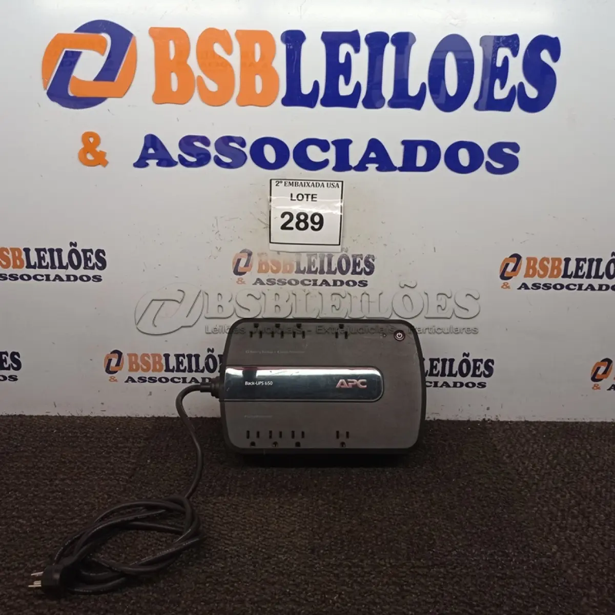 LOTE 289 - 01 ESTABILIZADORES APC. (NO ESTADO EM QUE SE ENCONTRA. SUJEITO A AVARIAS OCULTAS/VISÍVEIS.)