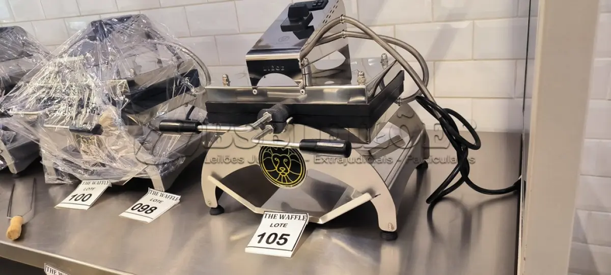 LOTE 105 - 01 WAFFERLEIRA. (NO ESTADO) ATENÇÃO! FAZER A VISITAÇÃO ANTES DE ARREMATAR, NÃO SABEMOS SE FUNCIONA. LEILÃO NÃO TEM GARANTIA E NEM DEVOLUÇÃO, SUJEITO A POSSÍVEIS AVARIAS VISÍVEIS/OCULTAS E/OU AUSÊNCIA DE COMPONENTES.