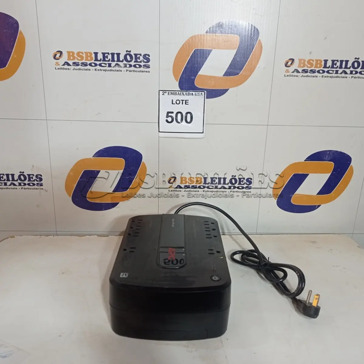 LOTE 500 - 01 ESTABILIAZDOR UPS. (NO ESTADO EM QUE SE ENCONTRA. SUJEITO A AVARIAS OCULTAS/VISÍVEIS.)