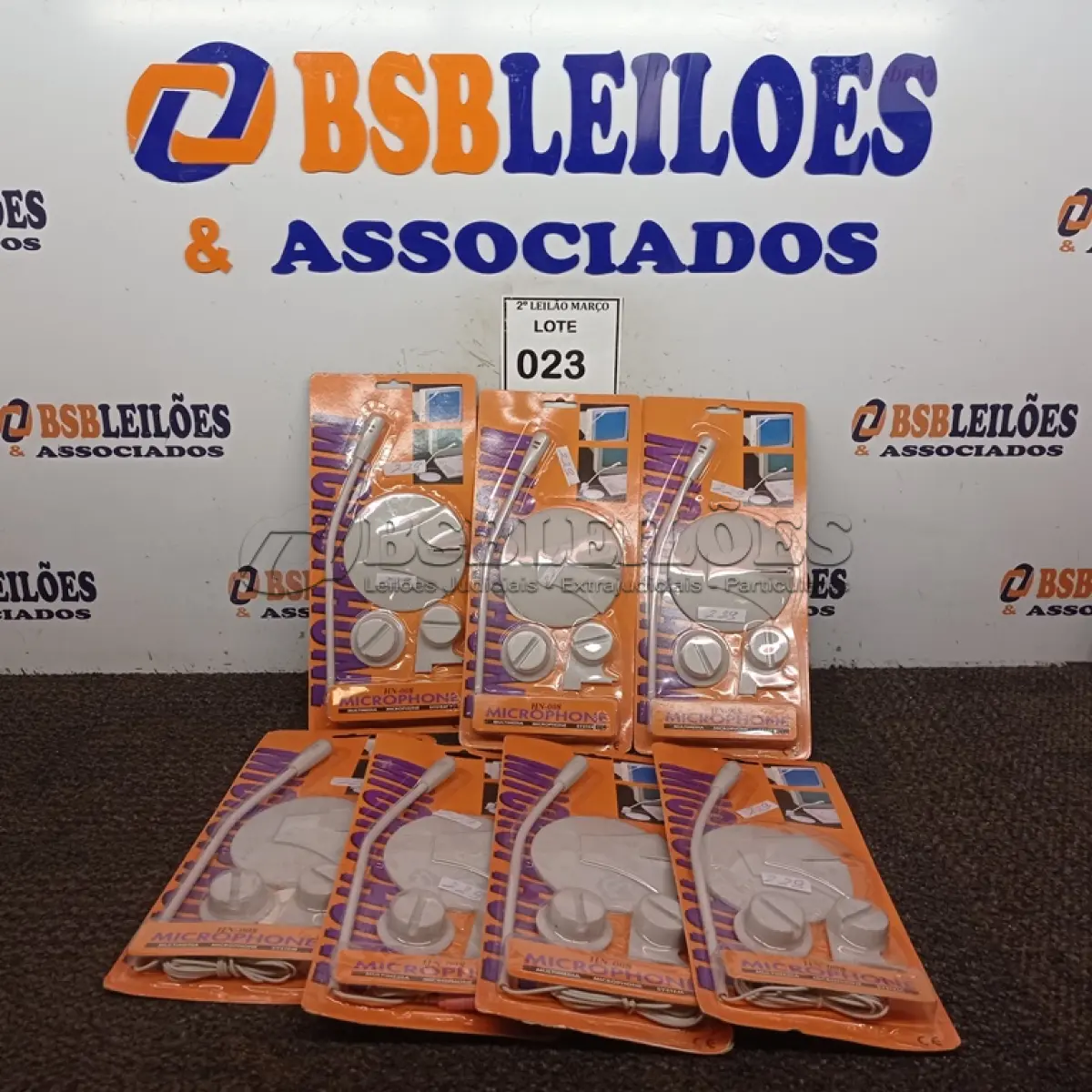 LOTE 023 - 07 MICROFONES PARA COMPUTADOR VIA PS2 HN-008. (NOVO) (NO ESTADO) ATENÇÃO! FAZER A VISITAÇÃO ANTES DE ARREMATAR, NÃO SABEMOS SE FUNCIONA. LEILÃO NÃO TEM GARANTIA E NEM DEVOLUÇÃO, SUJEITO A POSSÍVEIS AVARIAS VISÍVEIS/OCULTAS E/OU AUSÊNCIA DE COMPONENTES.