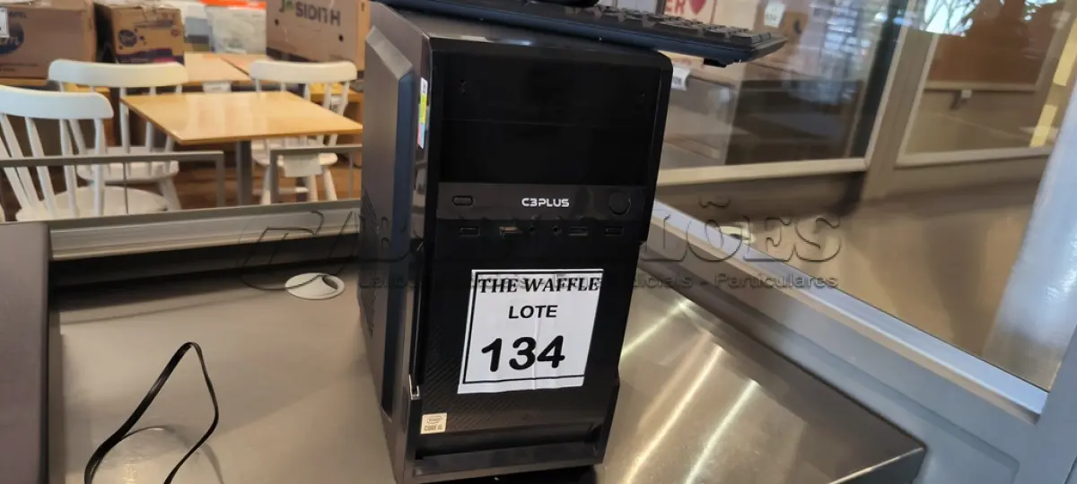 LOTE 134 - 01 CPU CORE I5 COM TECLADO E MOUSE. (NO ESTADO) ATENÇÃO! FAZER A VISITAÇÃO ANTES DE ARREMATAR, NÃO SABEMOS SE FUNCIONA. LEILÃO NÃO TEM GARANTIA E NEM DEVOLUÇÃO, SUJEITO A POSSÍVEIS AVARIAS VISÍVEIS/OCULTAS E/OU AUSÊNCIA DE COMPONENTES.