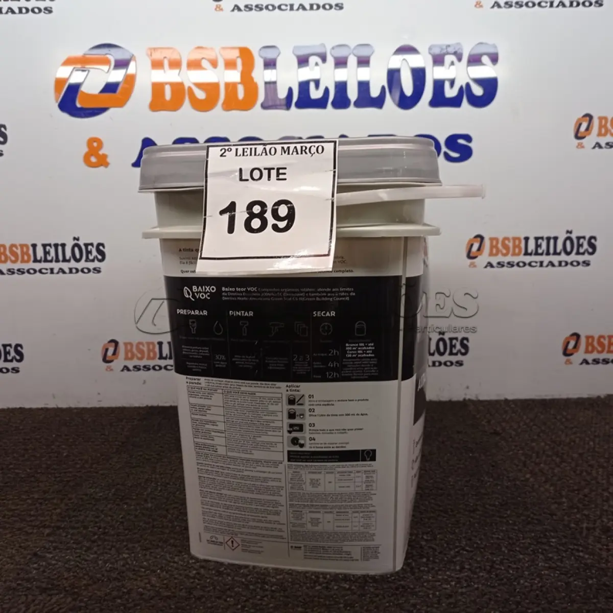 LOTE 189