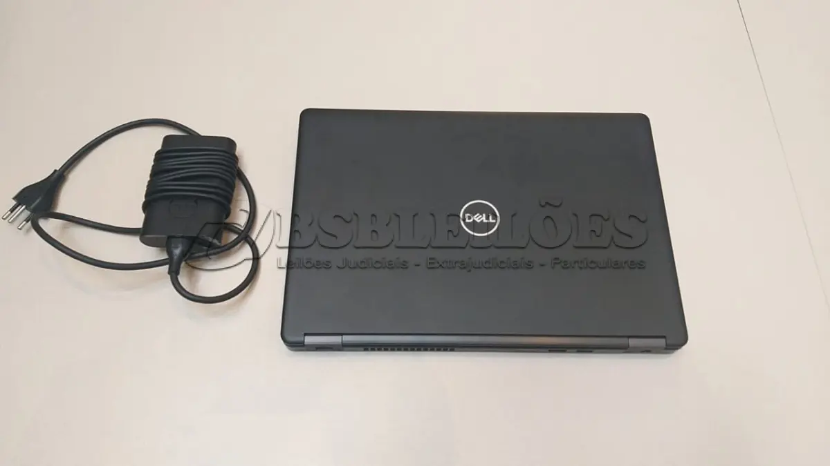 LOTE 202 - 01 NOTEBOOK DELL I5 8350U 8GB NA COR PRETO C/CARREGADOR . (NO ESTADO) ATENÇÃO! FAZER A VISITAÇÃO ANTES DE ARREMATAR, NÃO SABEMOS SE FUNCIONA. LEILÃO NÃO TEM GARANTIA E NEM DEVOLUÇÃO, SUJEITO A POSSÍVEIS AVARIAS VISÍVEIS/OCULTAS E/OU AUSÊNCIA DE COMPONENTES.