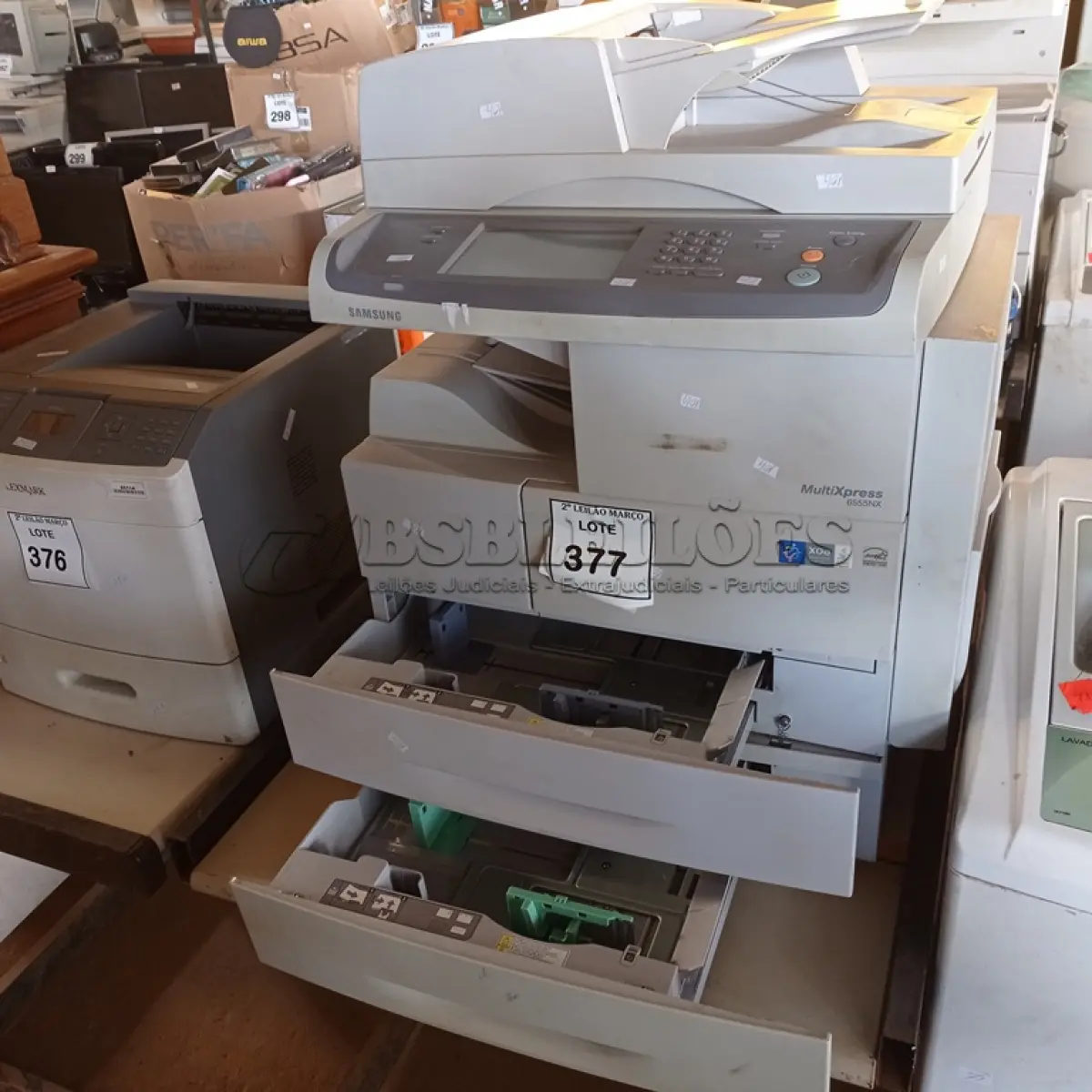 LOTE 377 - 01 IMPRESSORA SAMSUNG MULTIXPRESS 6555NX. (NO ESTADO) ATENÇÃO! FAZER A VISITAÇÃO ANTES DE ARREMATAR, NÃO SABEMOS SE FUNCIONA. LEILÃO NÃO TEM GARANTIA E NEM DEVOLUÇÃO, SUJEITO A POSSÍVEIS AVARIAS VISÍVEIS/OCULTAS E/OU AUSÊNCIA DE COMPONENTES.